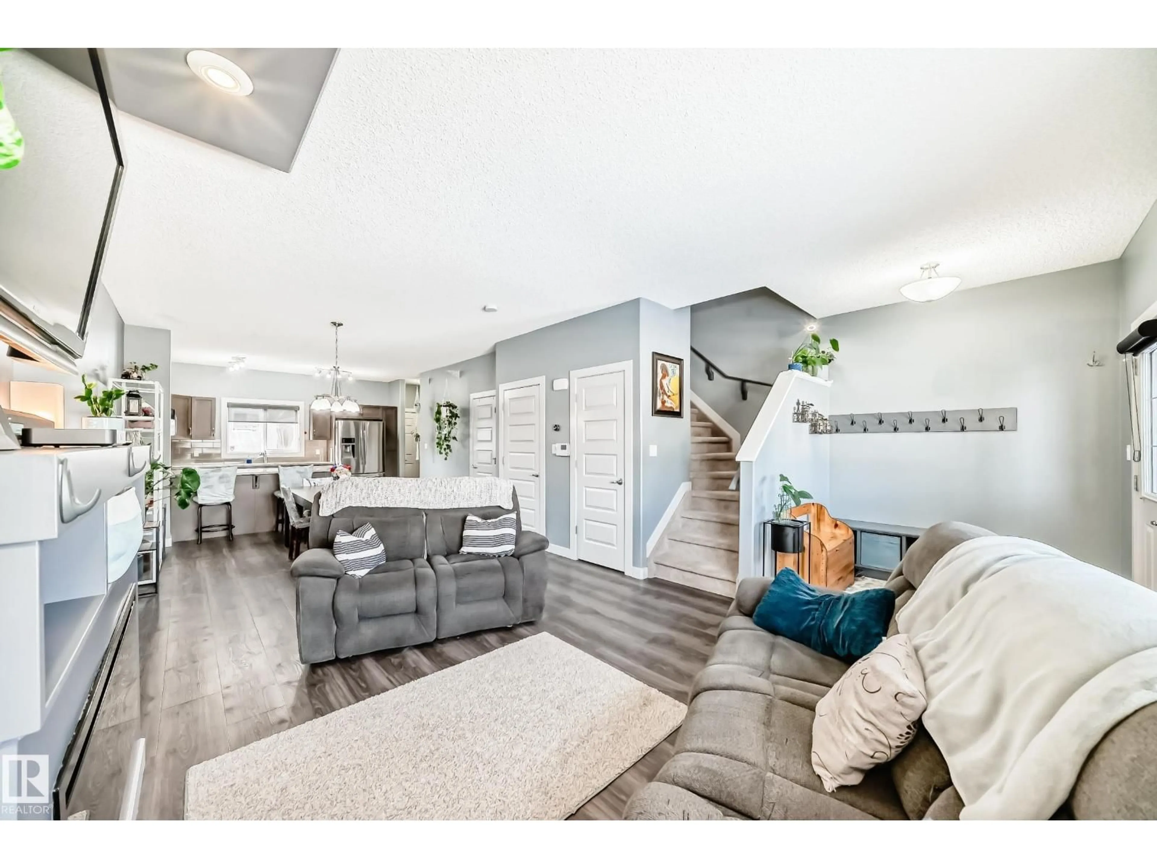 Unknown for 259 ROBINSON DR, Leduc Alberta T9E0S7