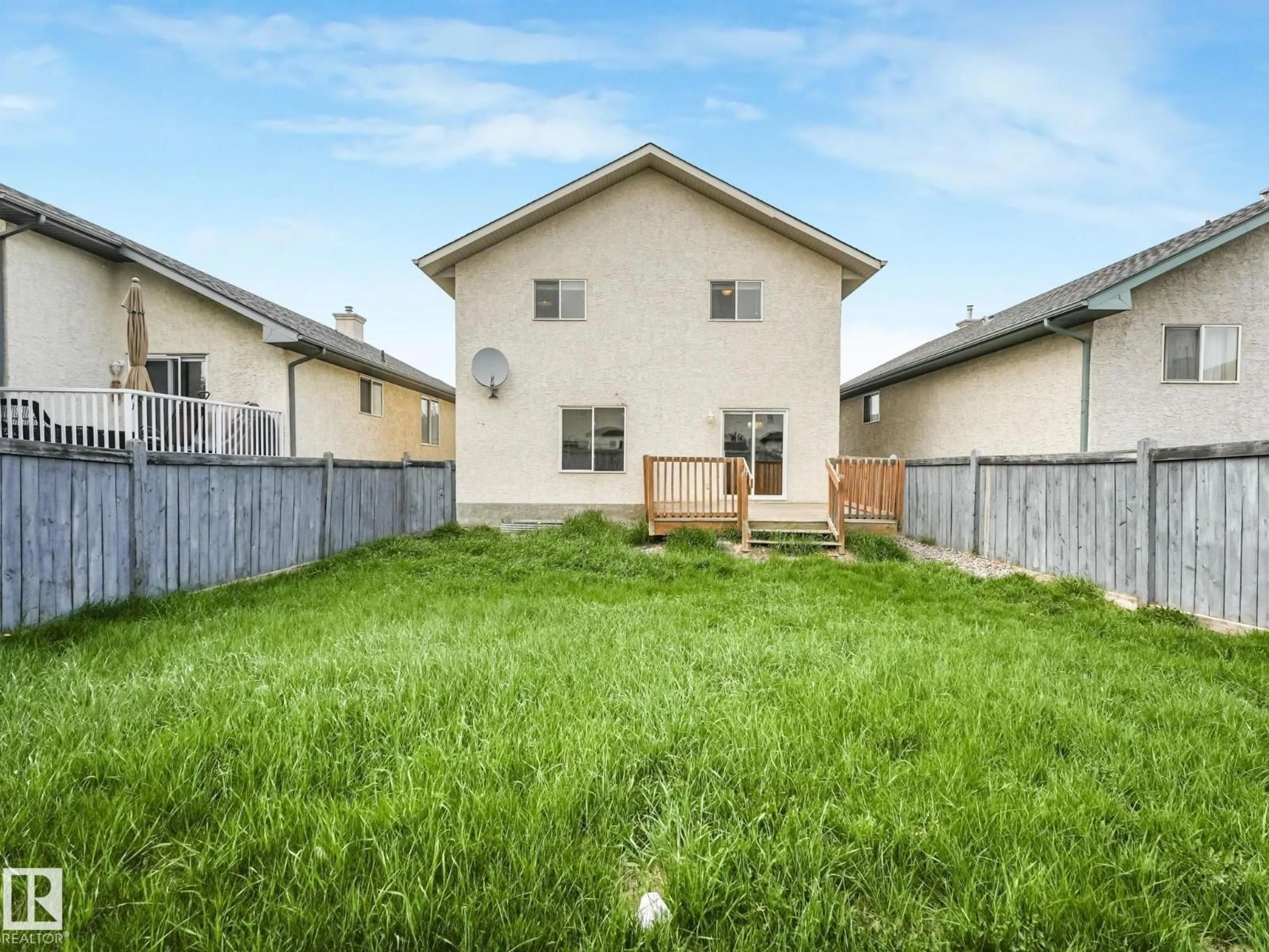 Unknown for 173 CASTLE DR, Edmonton Alberta T5X6G4