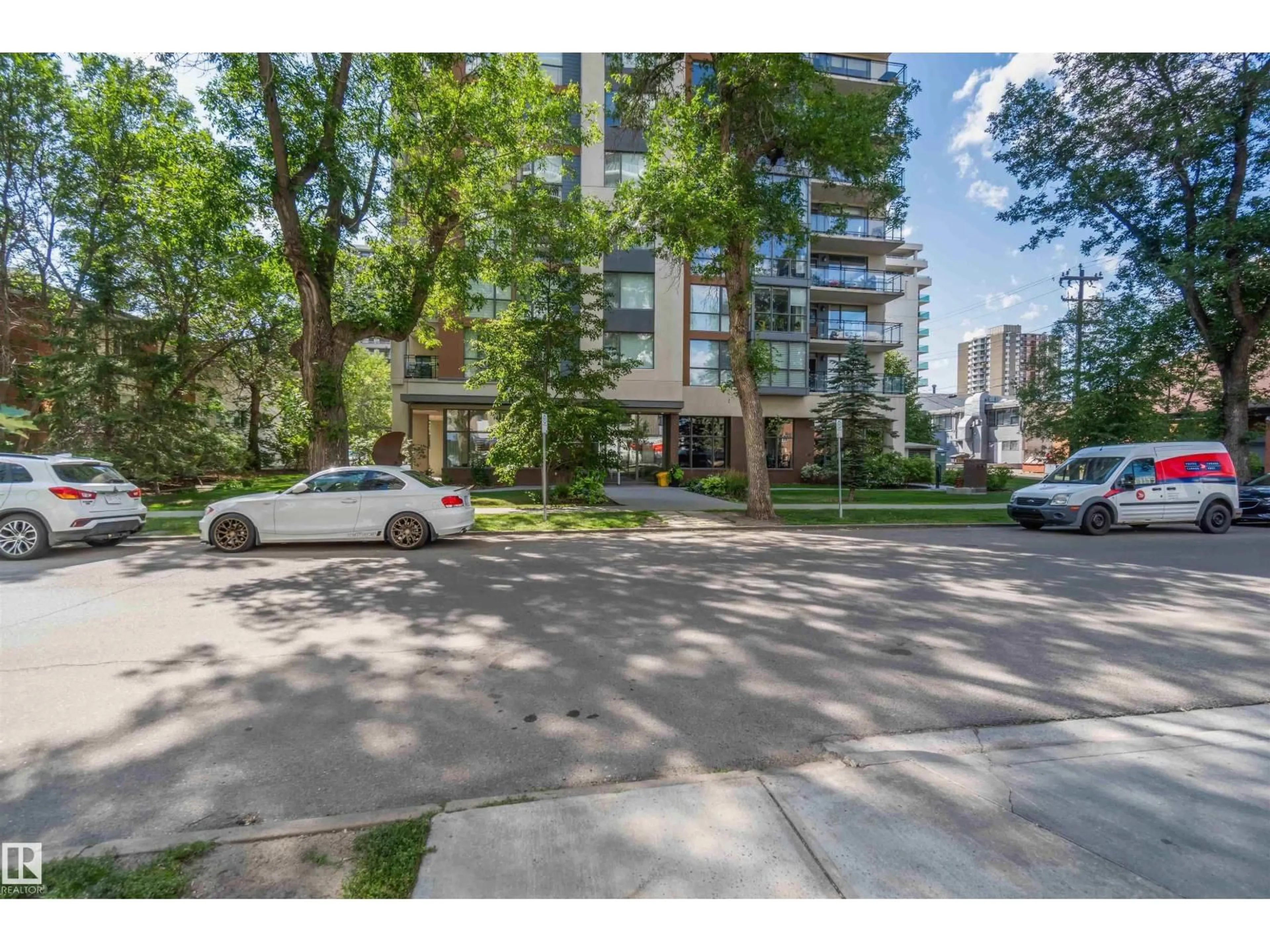 Unknown for #802 - 10046 117 ST, Edmonton Alberta T5K1X2