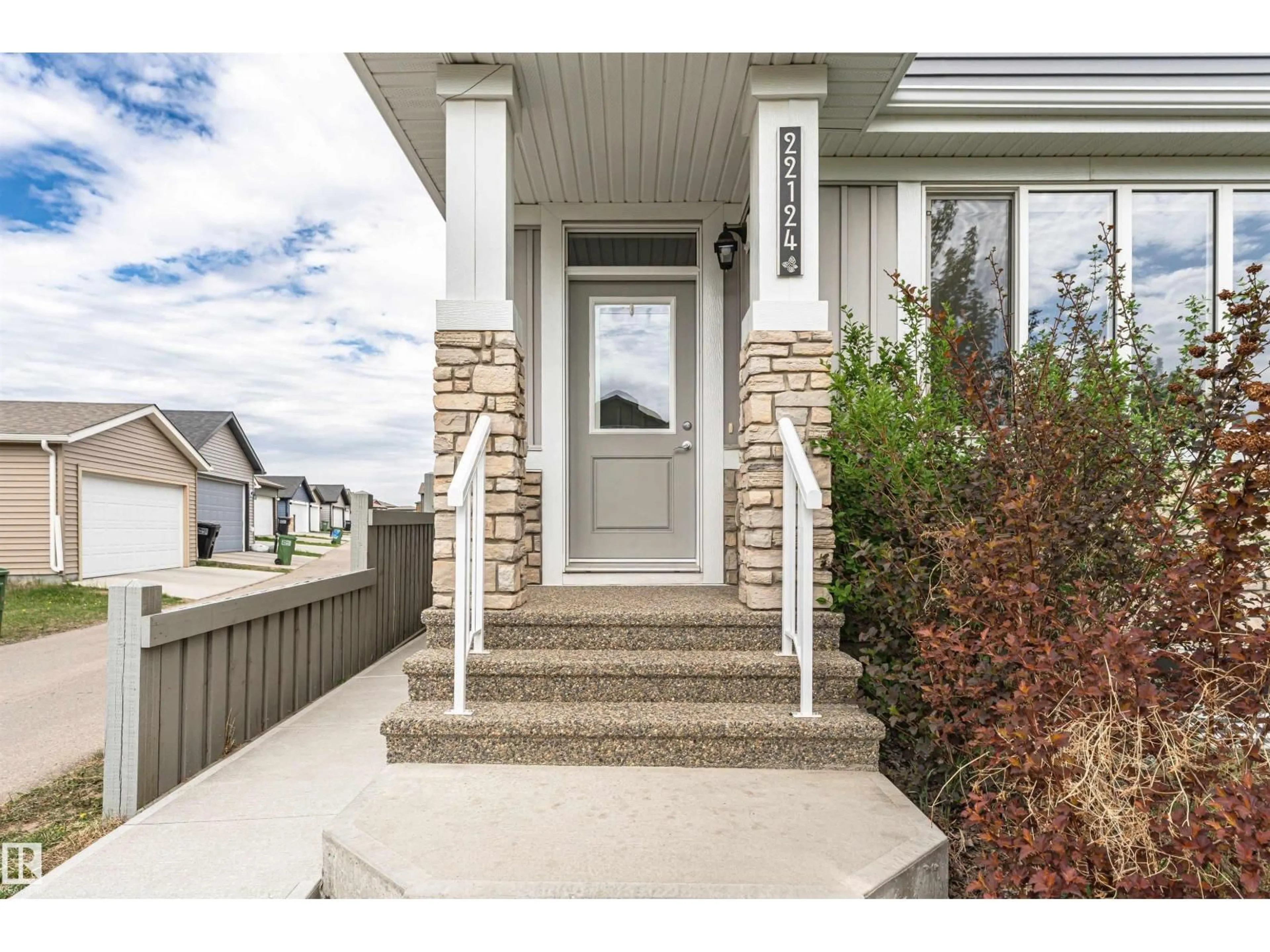 Unknown for NW - 22124 85 AV, Edmonton Alberta T5T7E4