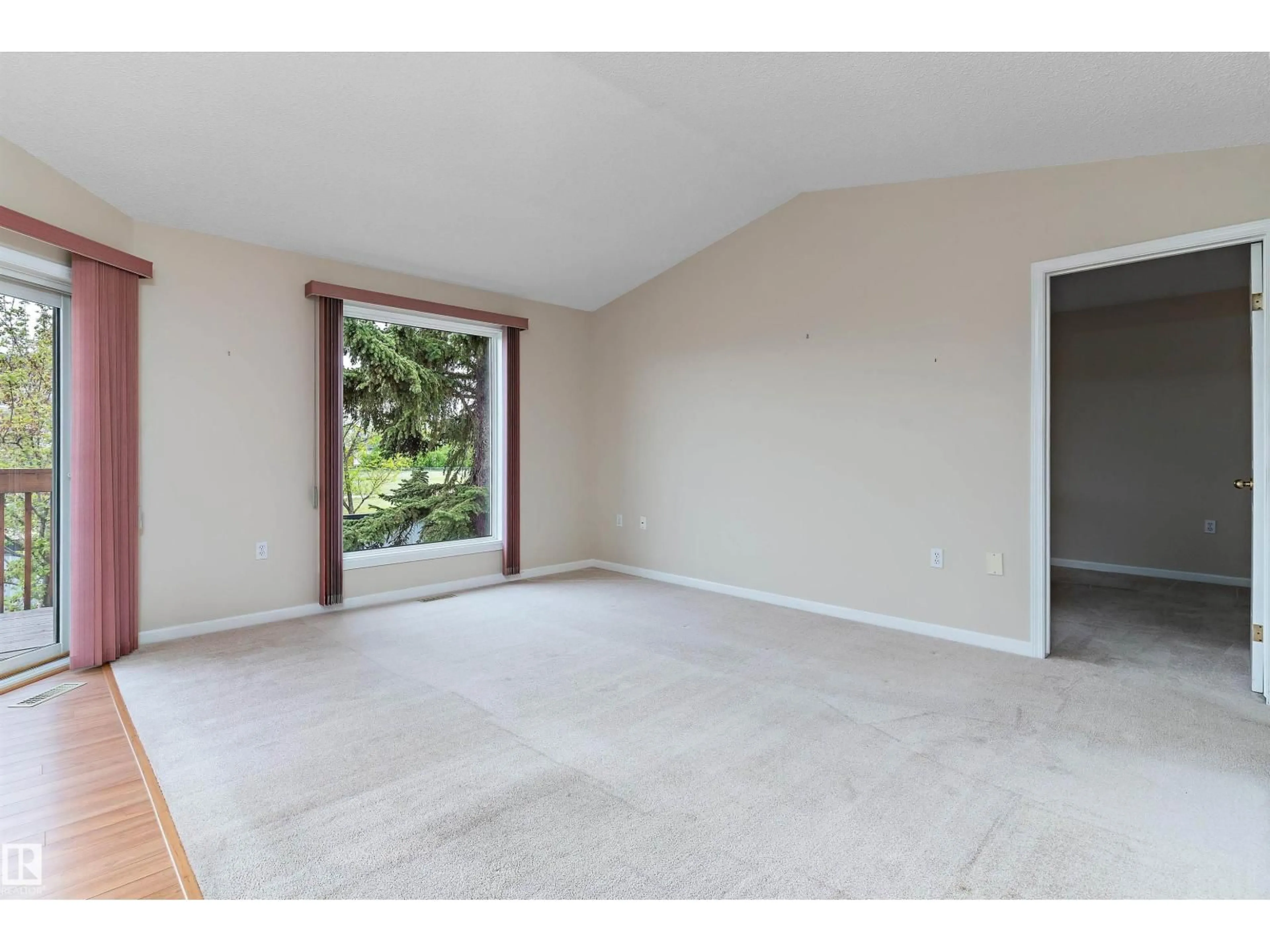 A pic of a room for #27 - 13217 155 AV, Edmonton Alberta T6V1E6