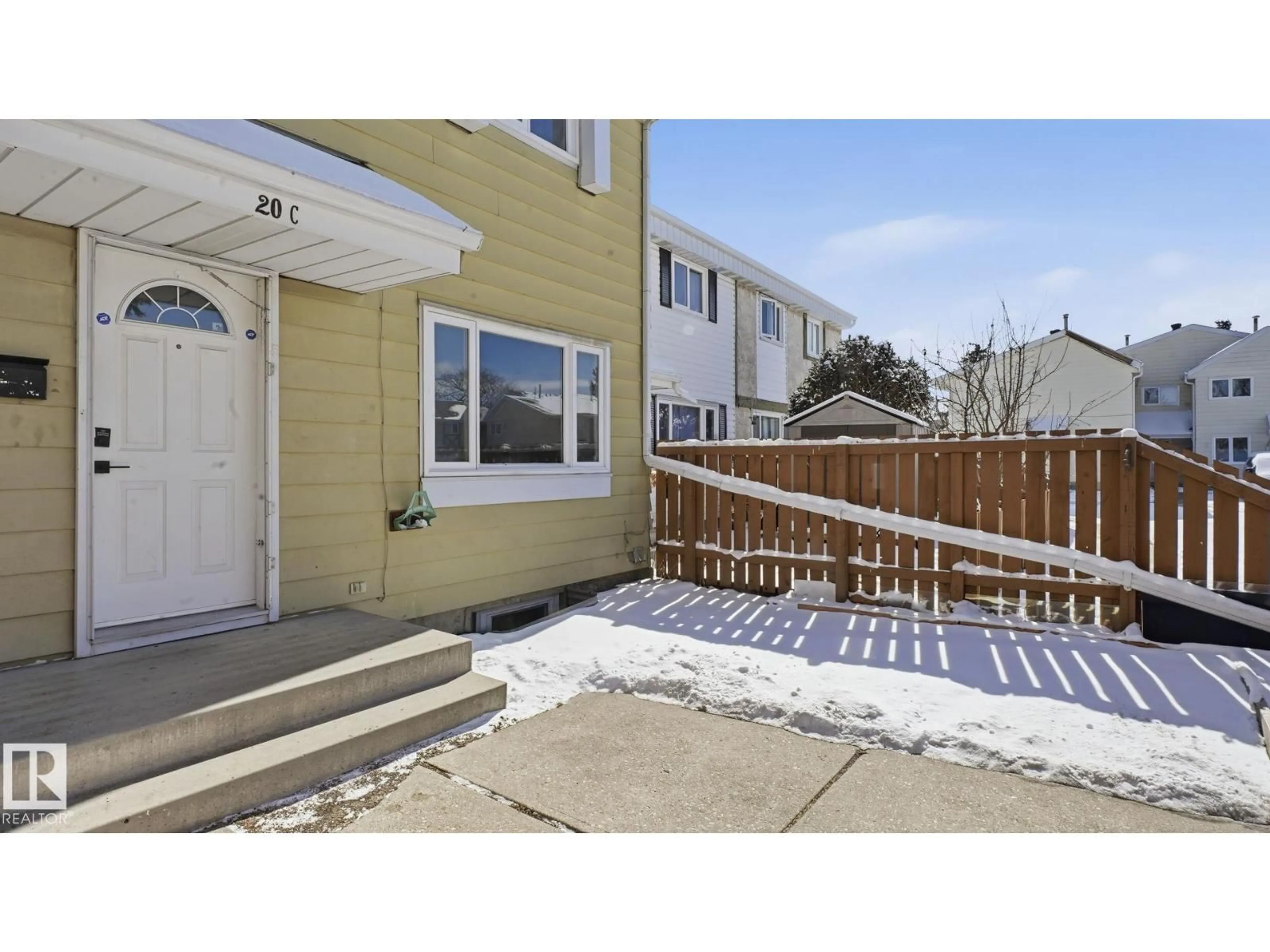 Patio, street for 20C CALLINGWOOD CO, Edmonton Alberta T5T0H5