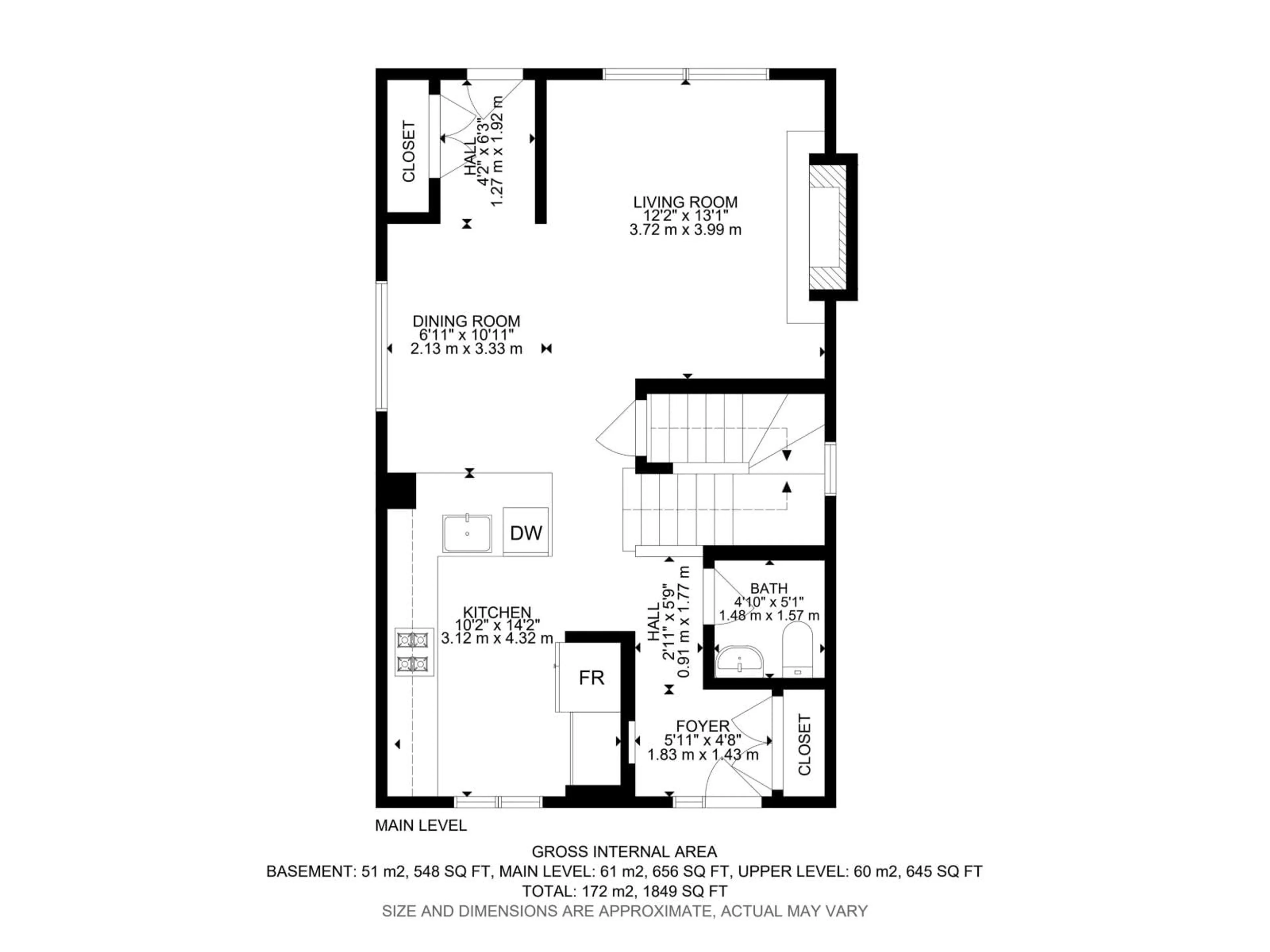 Floor plan for 9704 221 ST, Edmonton Alberta T5T4H7
