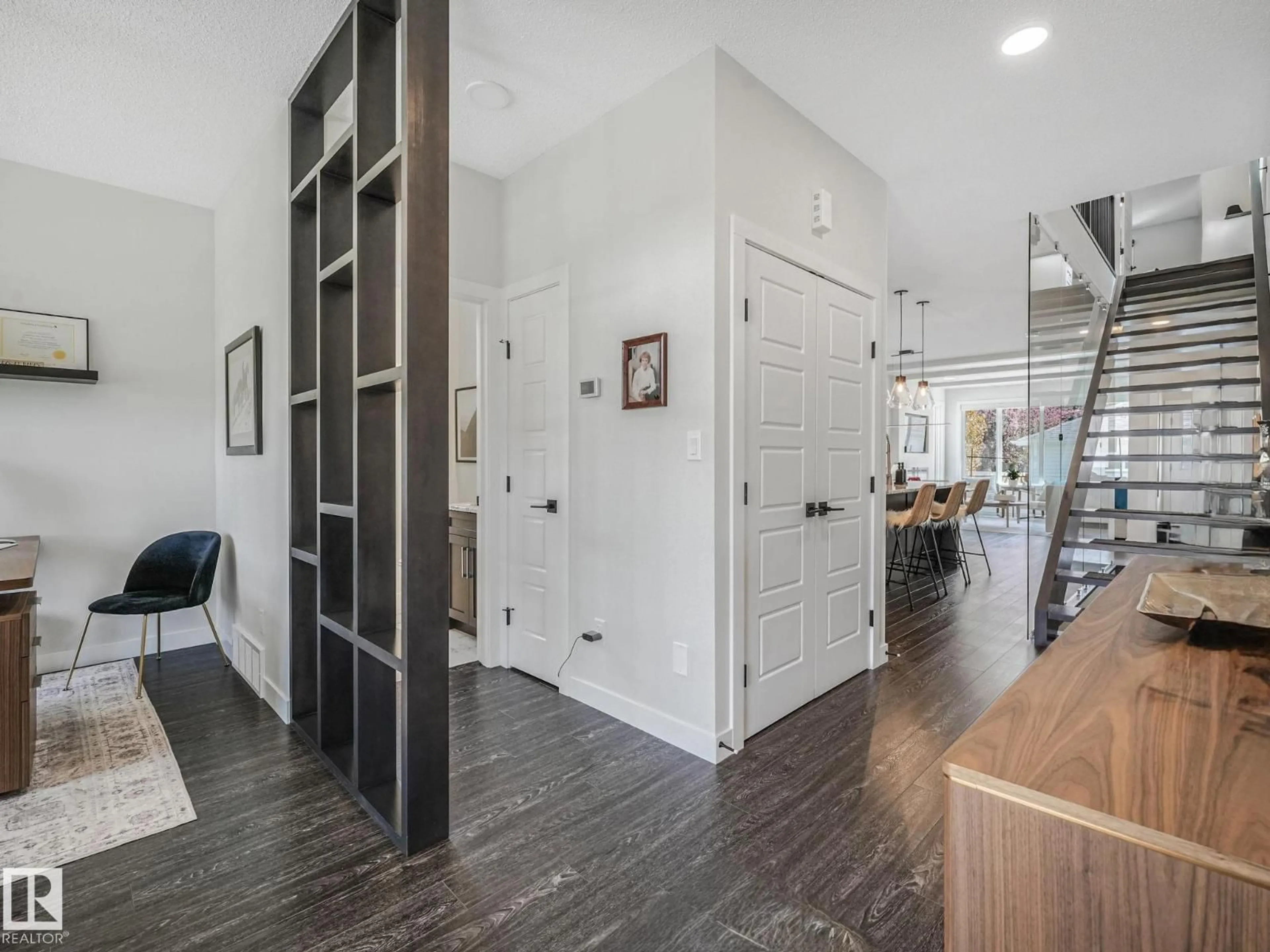 Indoor entryway for NW - 10221 135 ST, Edmonton Alberta T5N2C1