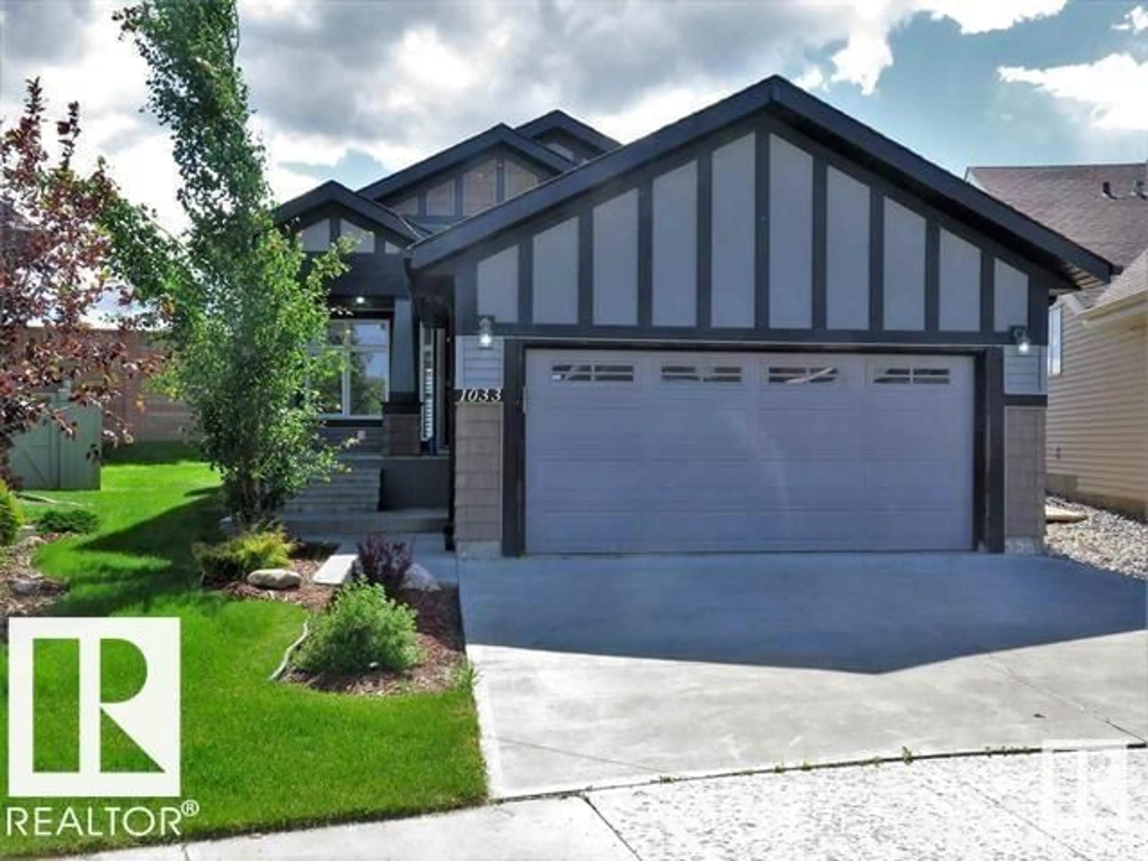 Home with vinyl exterior material, street for 1033 CHAHLEY LN, Edmonton Alberta T6M0K5