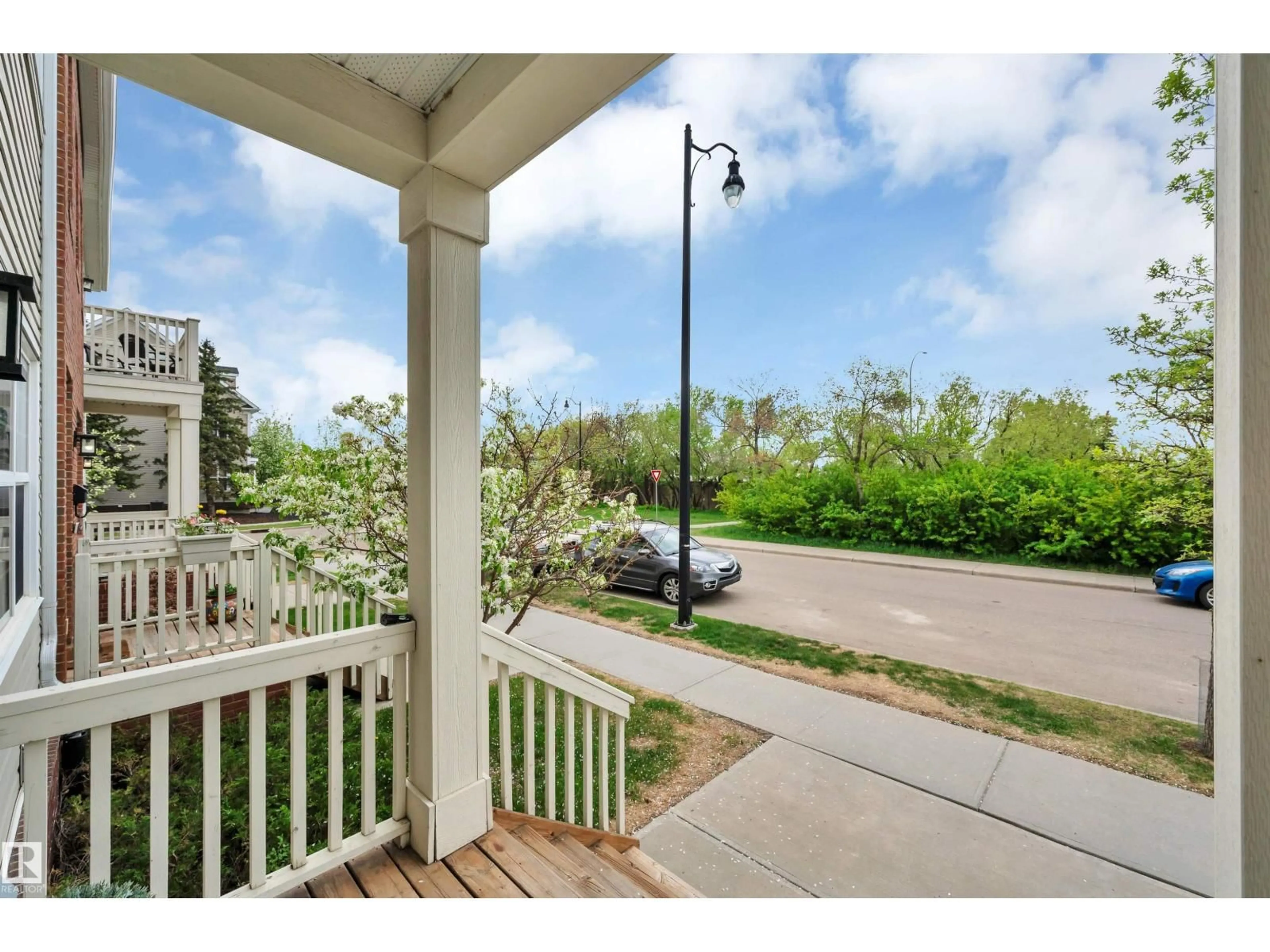 Patio, unknown for 908 VALOUR WY, Edmonton Alberta T5E6S1