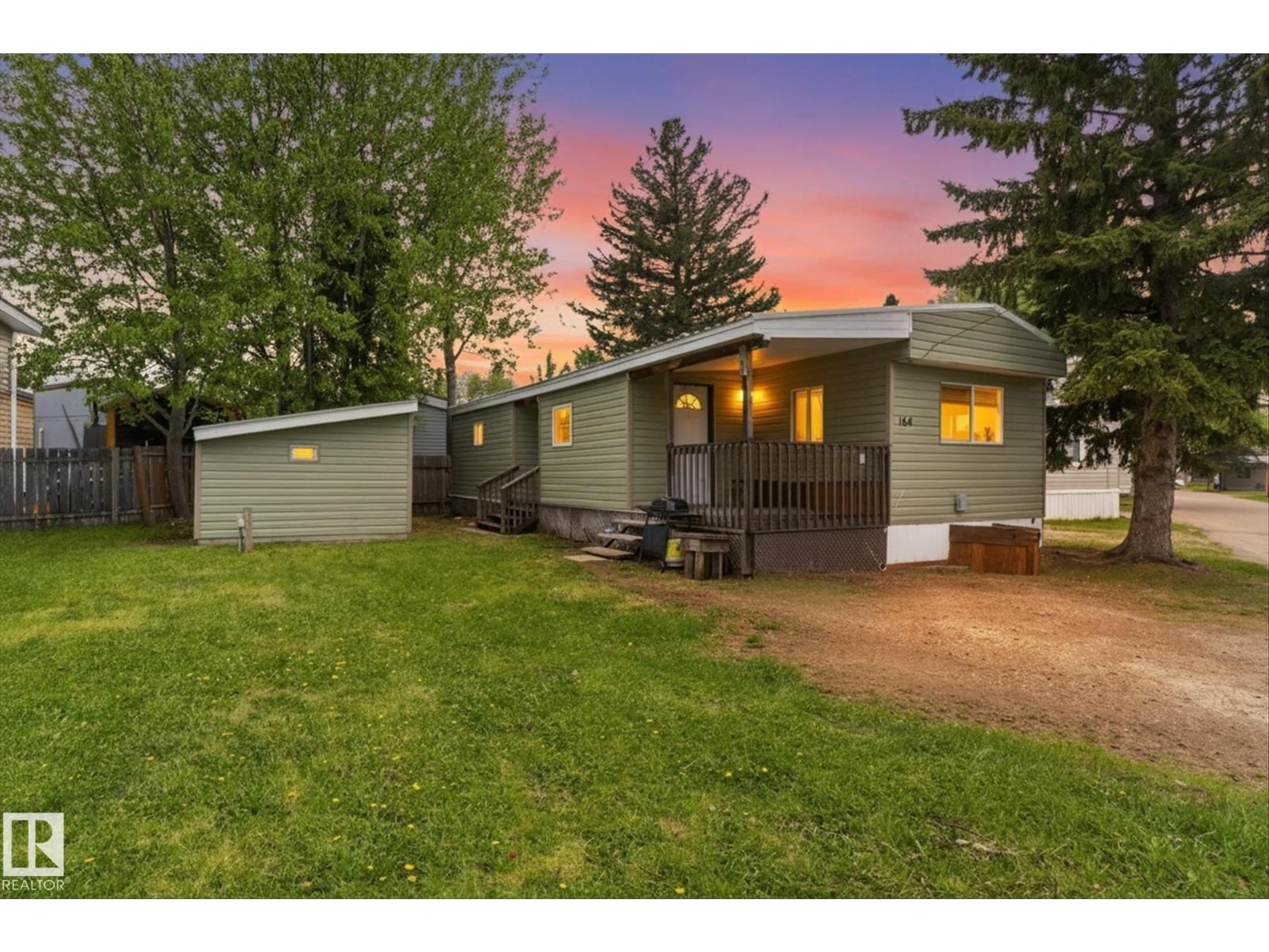 Unknown for 305 - 164 CALAHOO ROAD, Spruce Grove Alberta T7X3K9