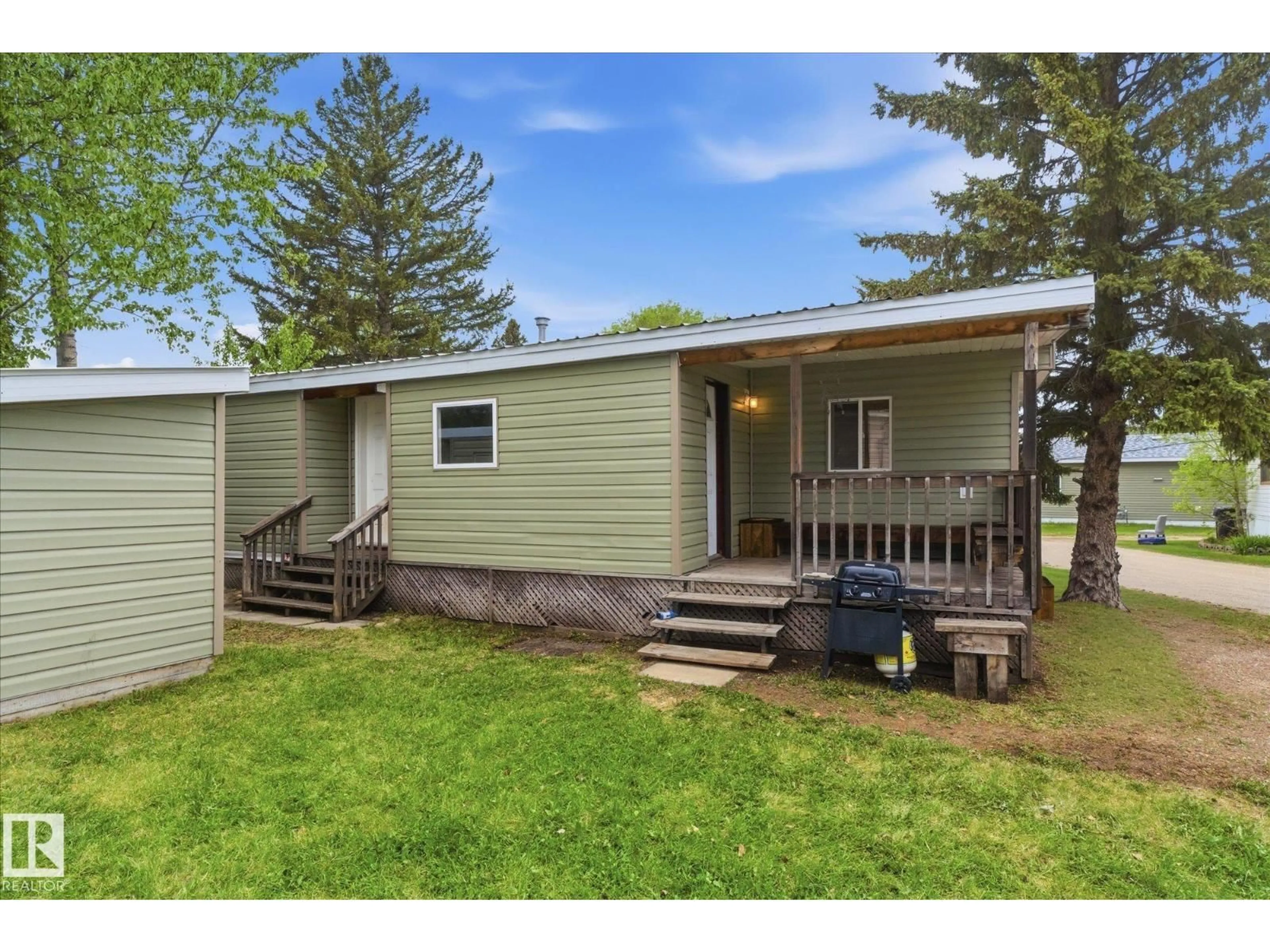 Unknown for 305 - 164 CALAHOO ROAD, Spruce Grove Alberta T7X3K9