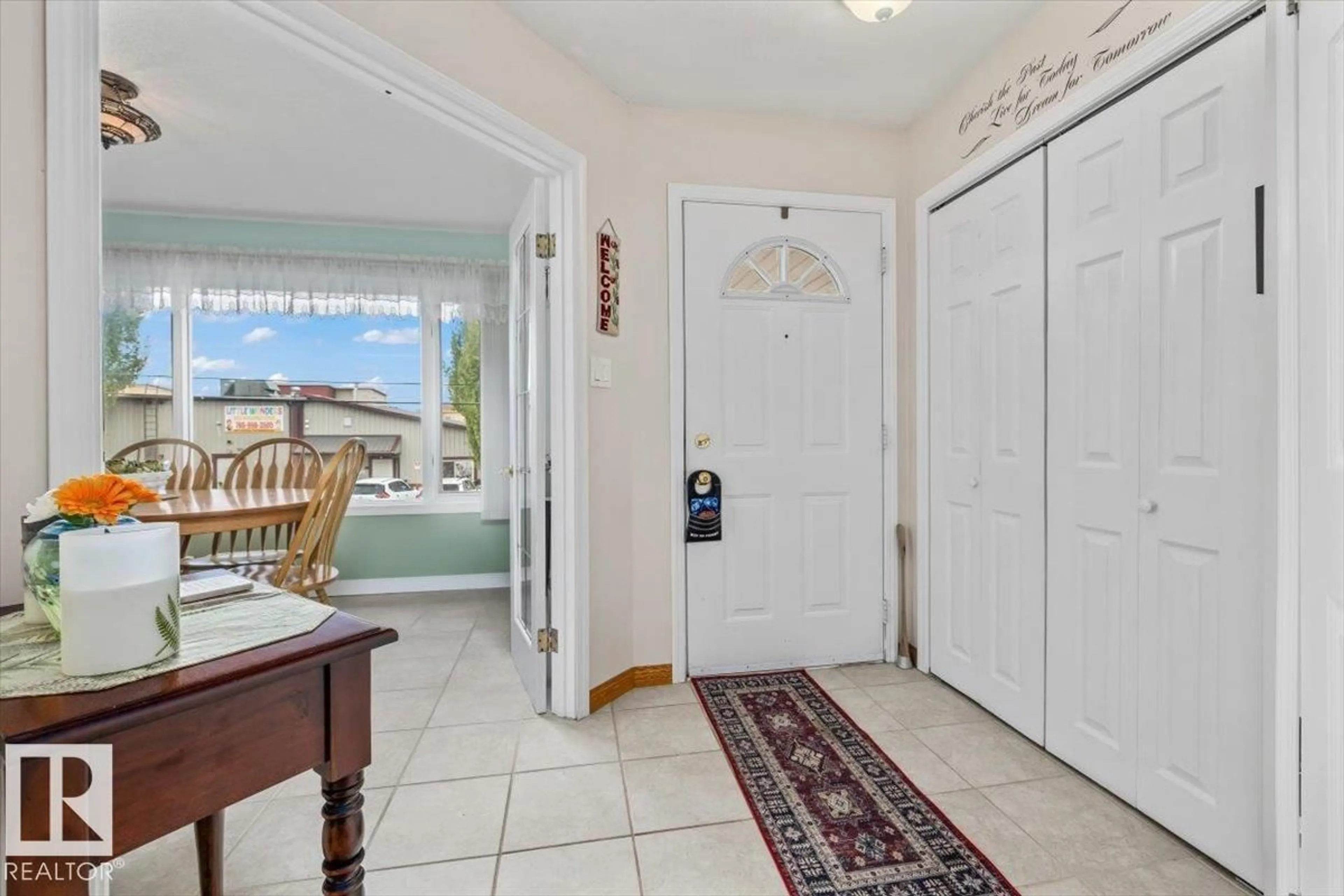 Indoor entryway for 9808 108 A, Fort Saskatchewan Alberta T8L4C7