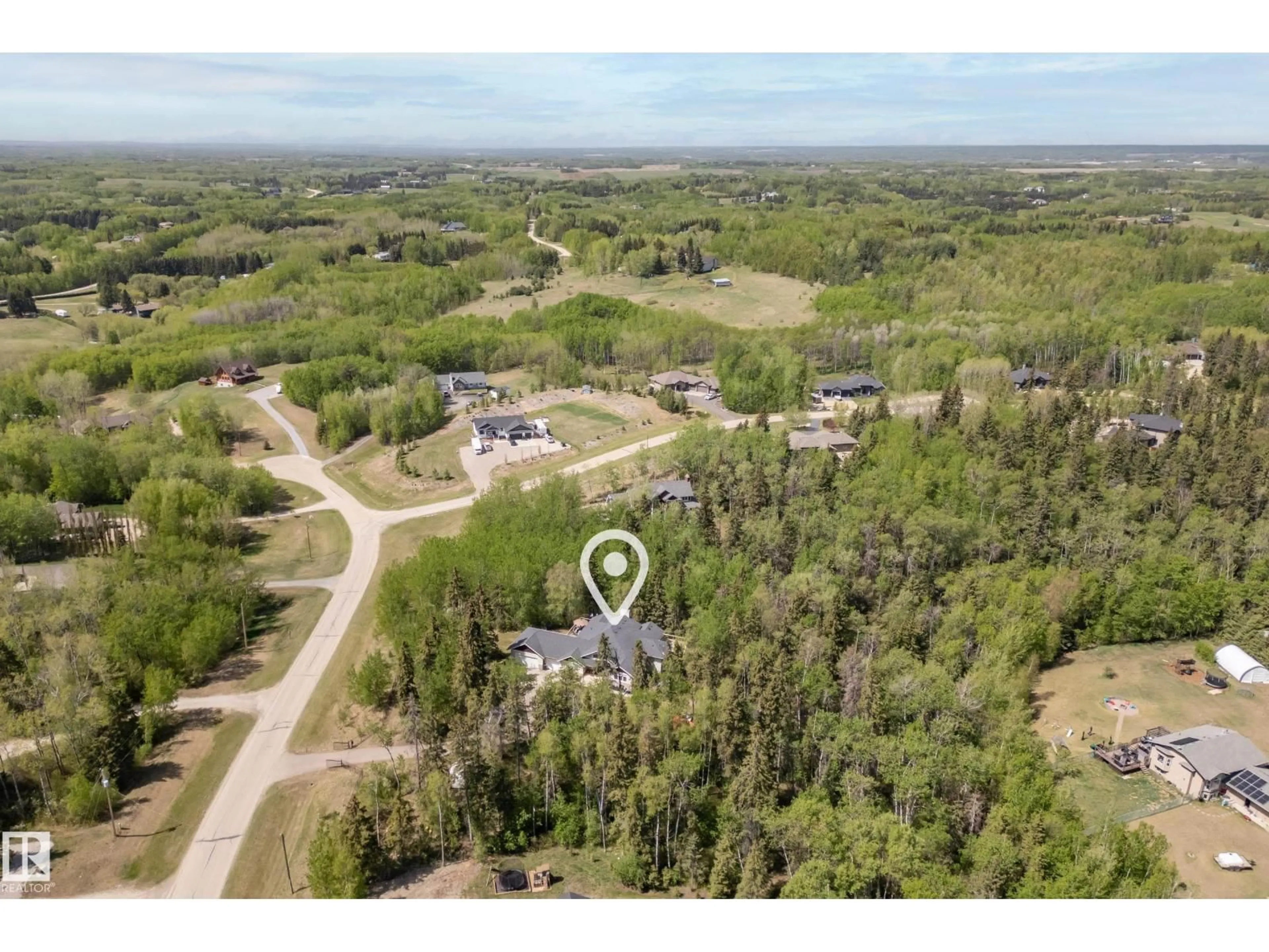 A pic from outside/outdoor area/front of a property/back of a property/a pic from drone, unknown for 25 53024 RGE ROAD 15, Rural Parkland County Alberta T7Y2T4