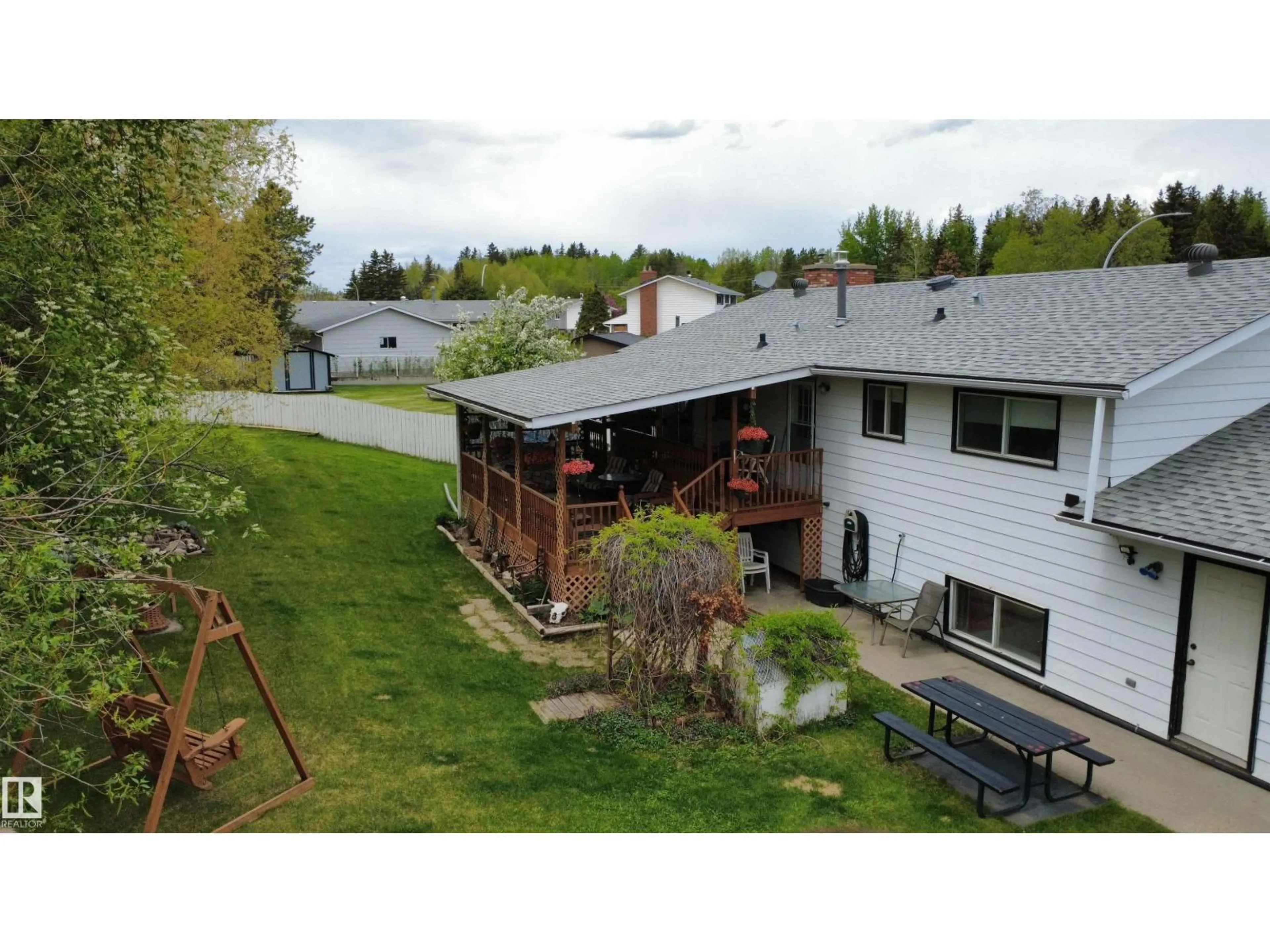 A pic from outside/outdoor area/front of a property/back of a property/a pic from drone, mountain view for 4809 MACKENZIE AVE, Drayton Valley Alberta T7A1A5