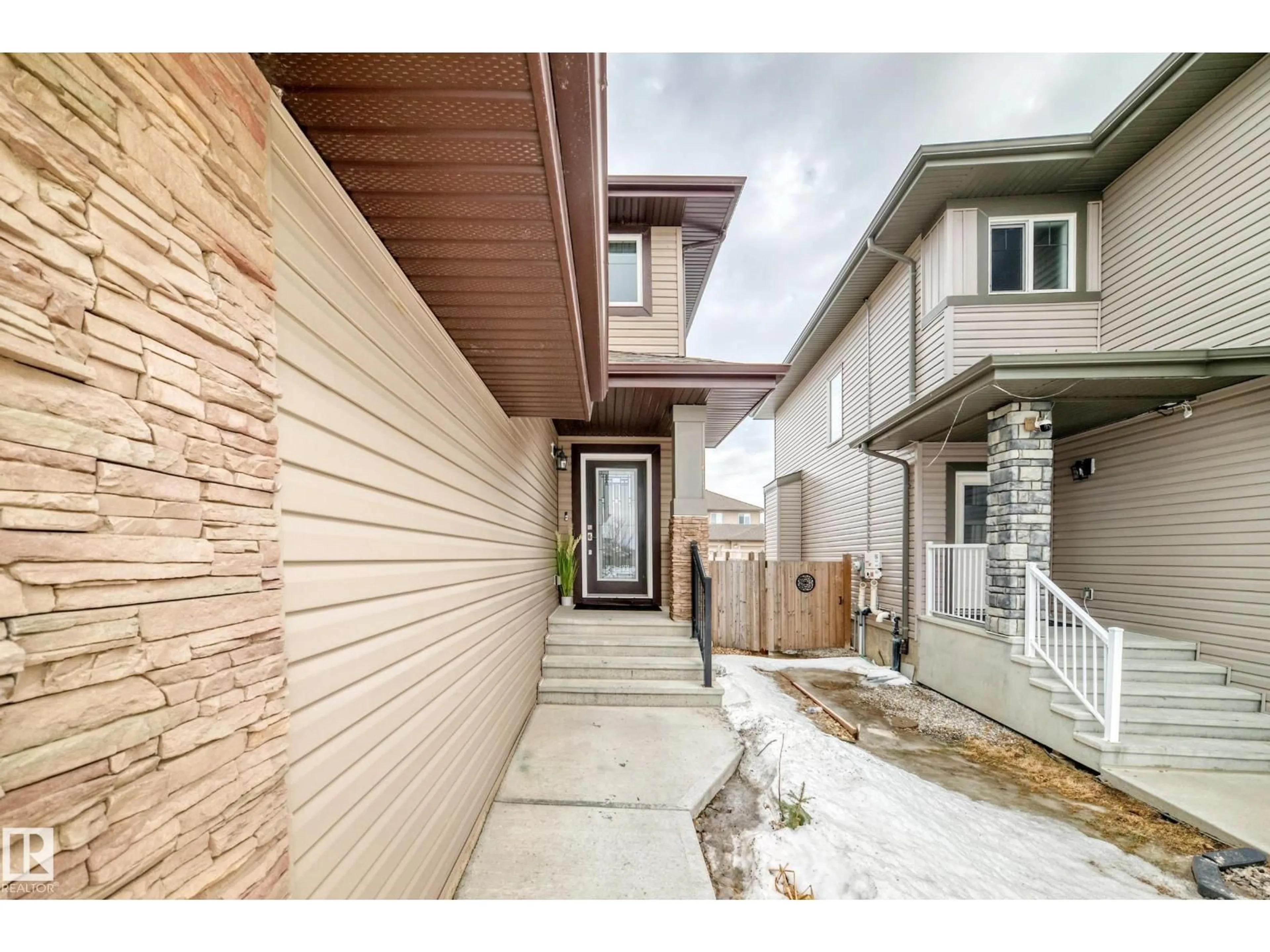 Indoor entryway for 4419 38A ST, Beaumont Alberta T4X2B8