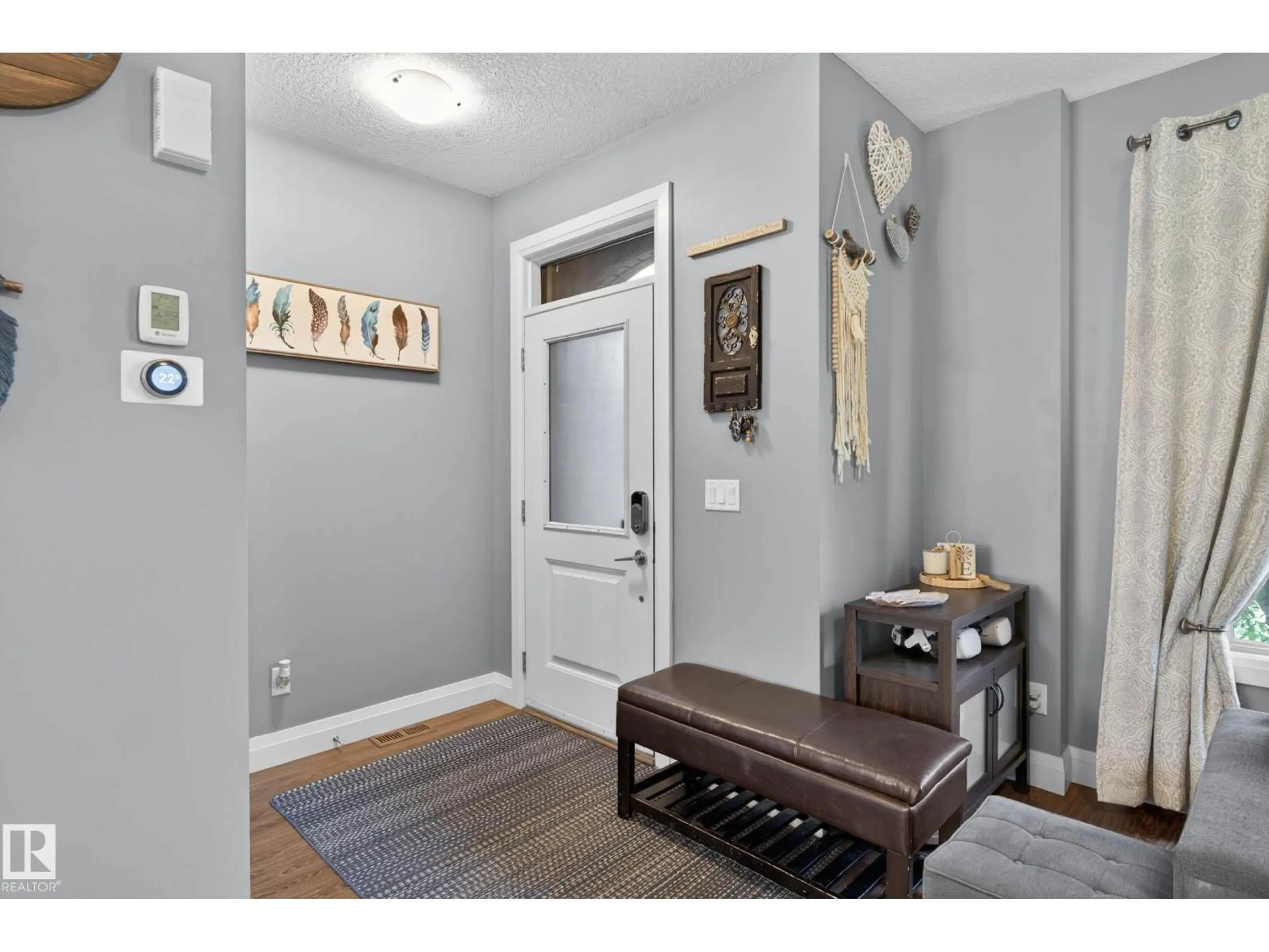 Indoor entryway for 52 GILMORE WY, Spruce Grove Alberta T7X0M5