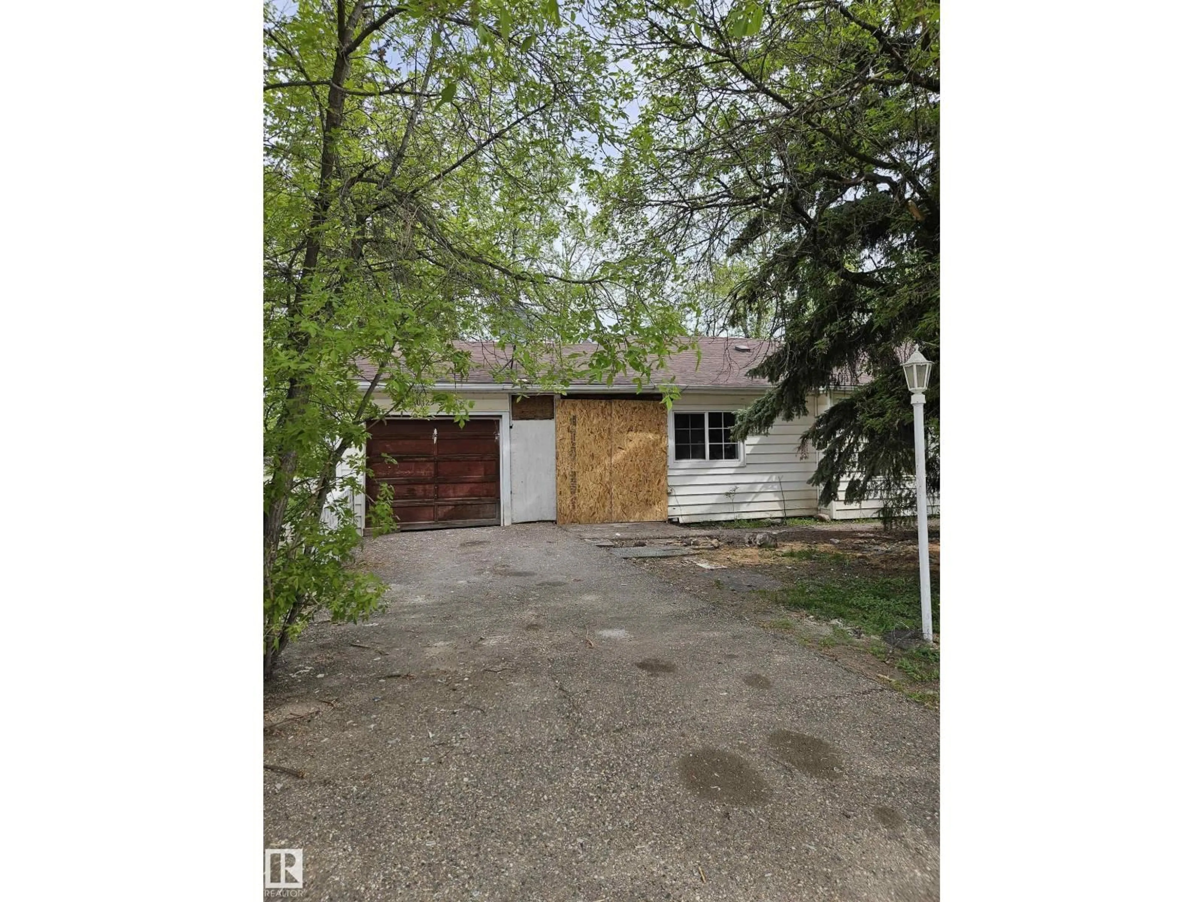 Shed for 5012 51 AV, Cold Lake Alberta T9M1X2