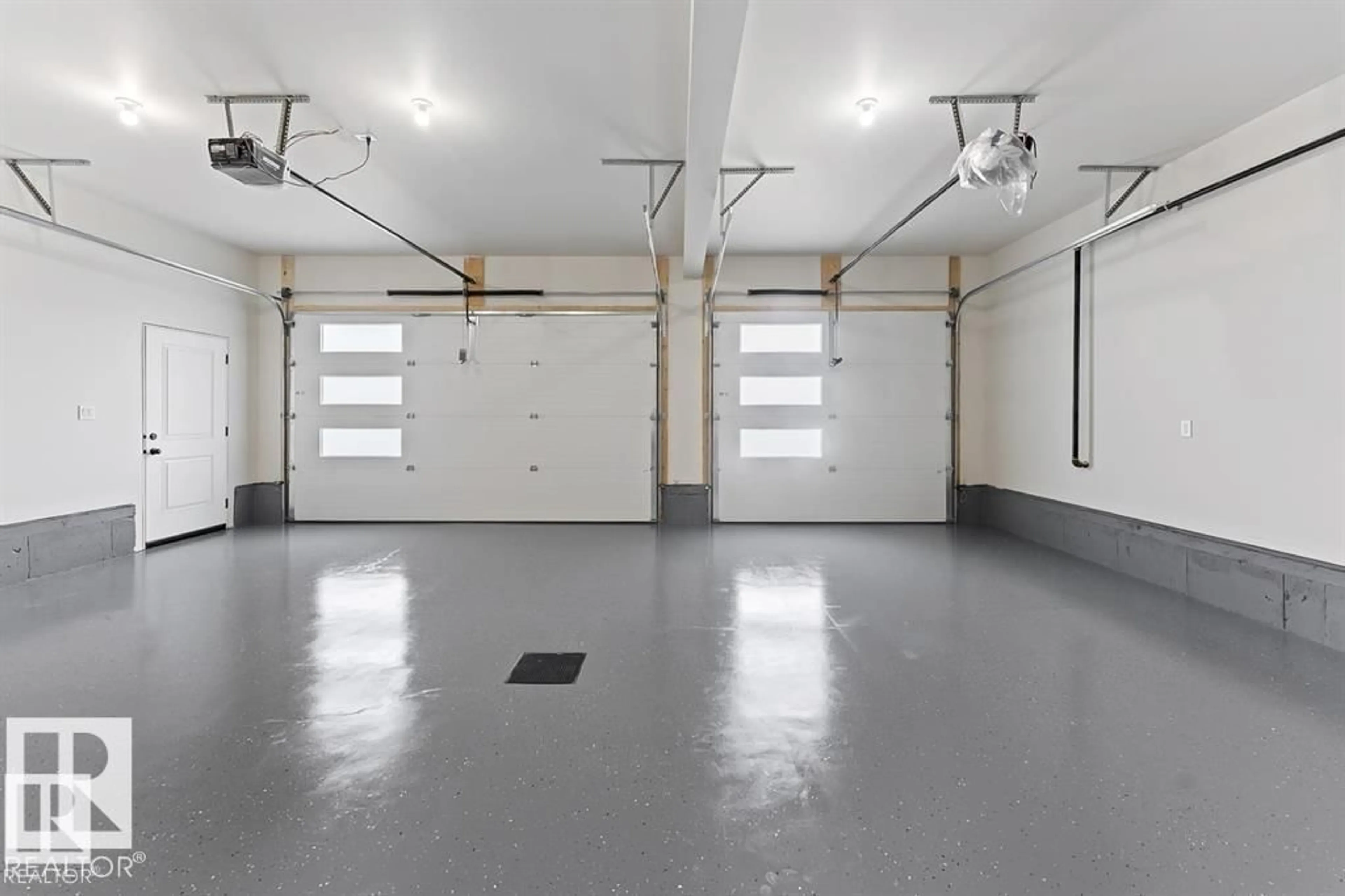 Indoor garage for 303 FUNDY WY, Cold Lake Alberta T9M0M4