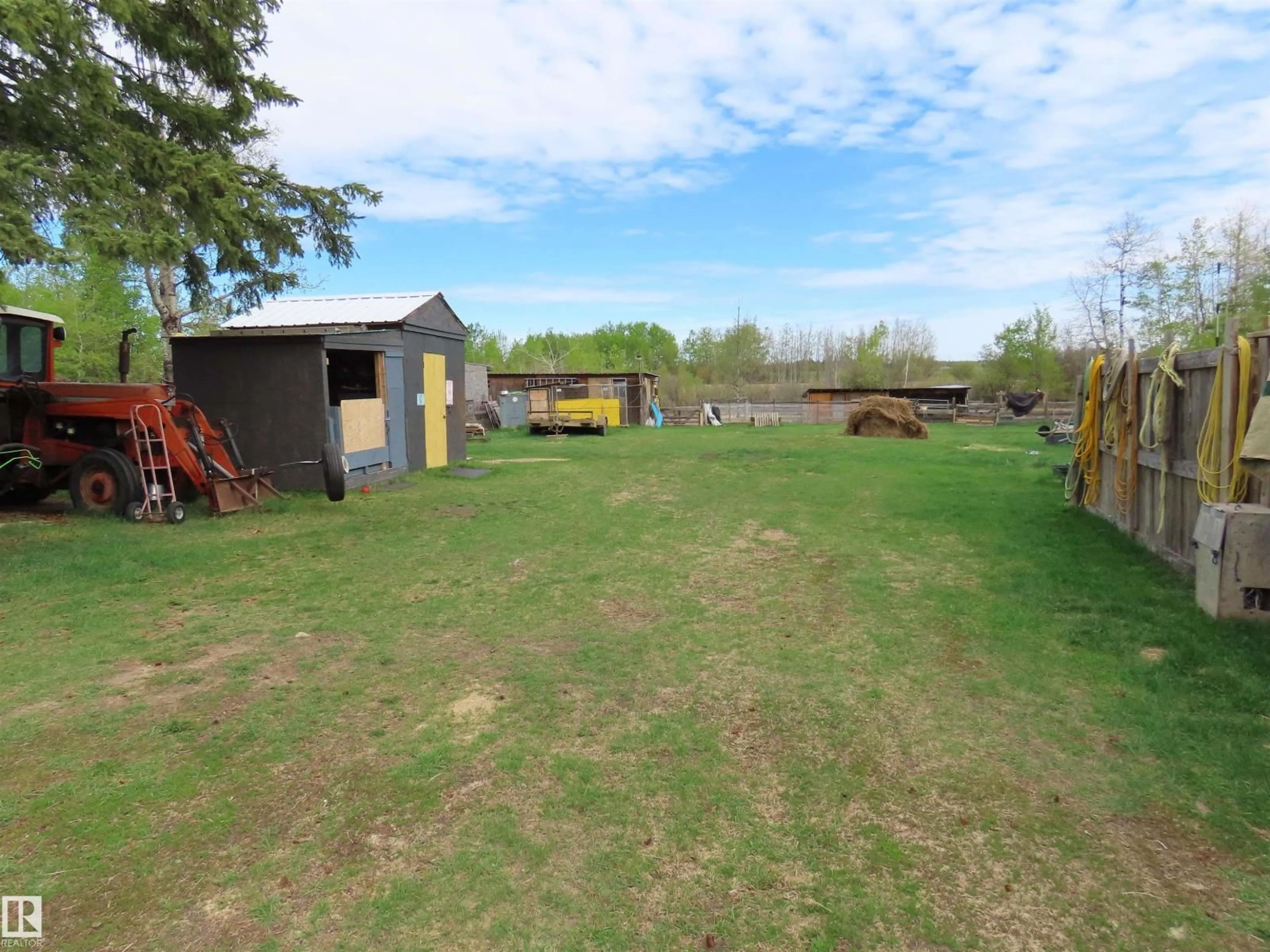 Shed for 2304 TWP ROAD 545, Rural Lac Ste. Anne County Alberta T0E1N0