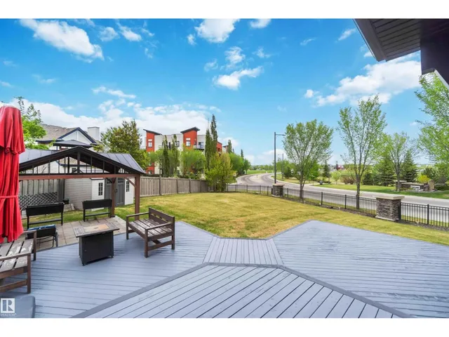 247 AMBLESIDE DR, Edmonton 5