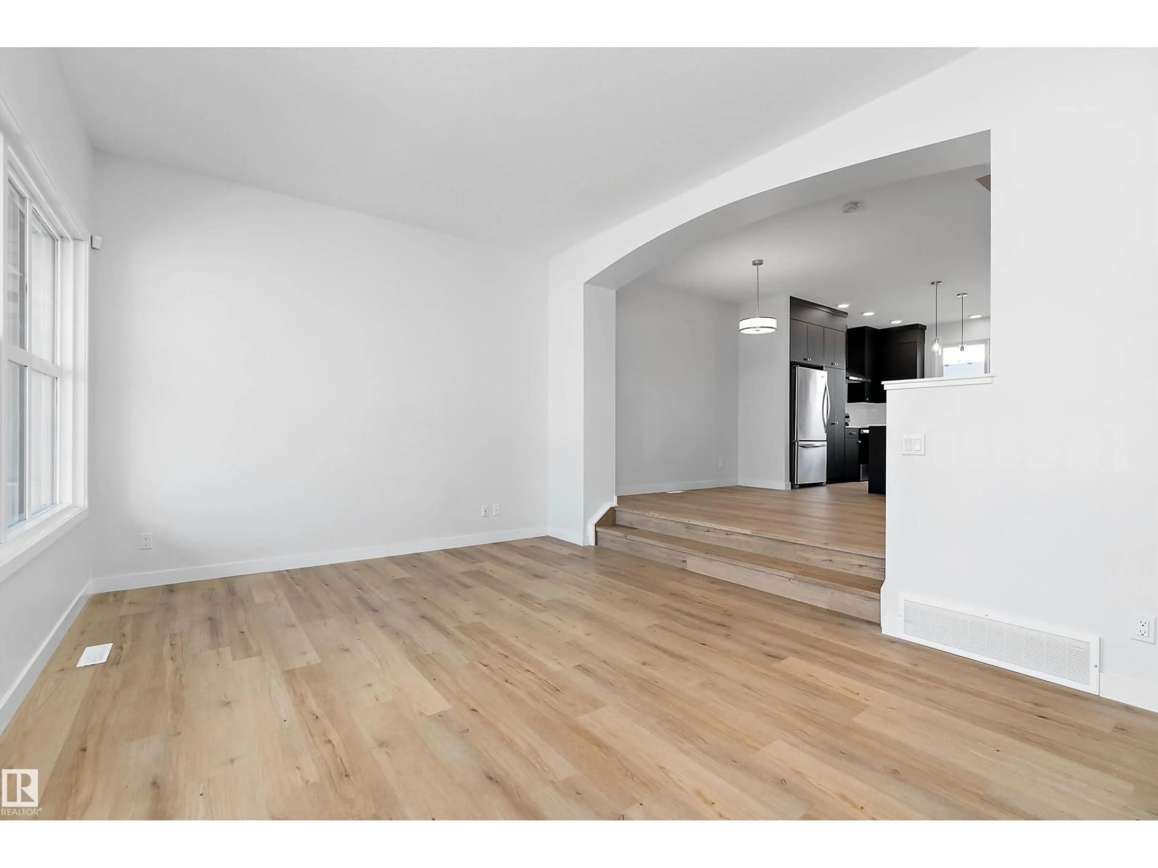 A pic of a room for 5275 EDGEMONT BV, Edmonton Alberta T6M0N9