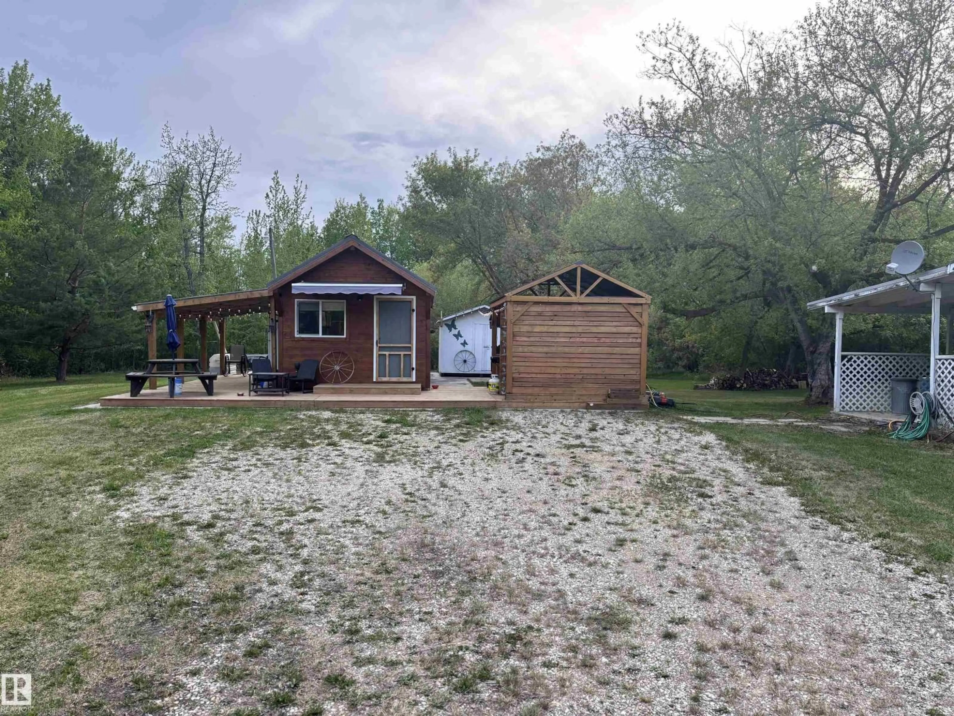 Shed for 29 - 3521 TWP ROAD 542, Rural Lac Ste. Anne County Alberta T0E0A0