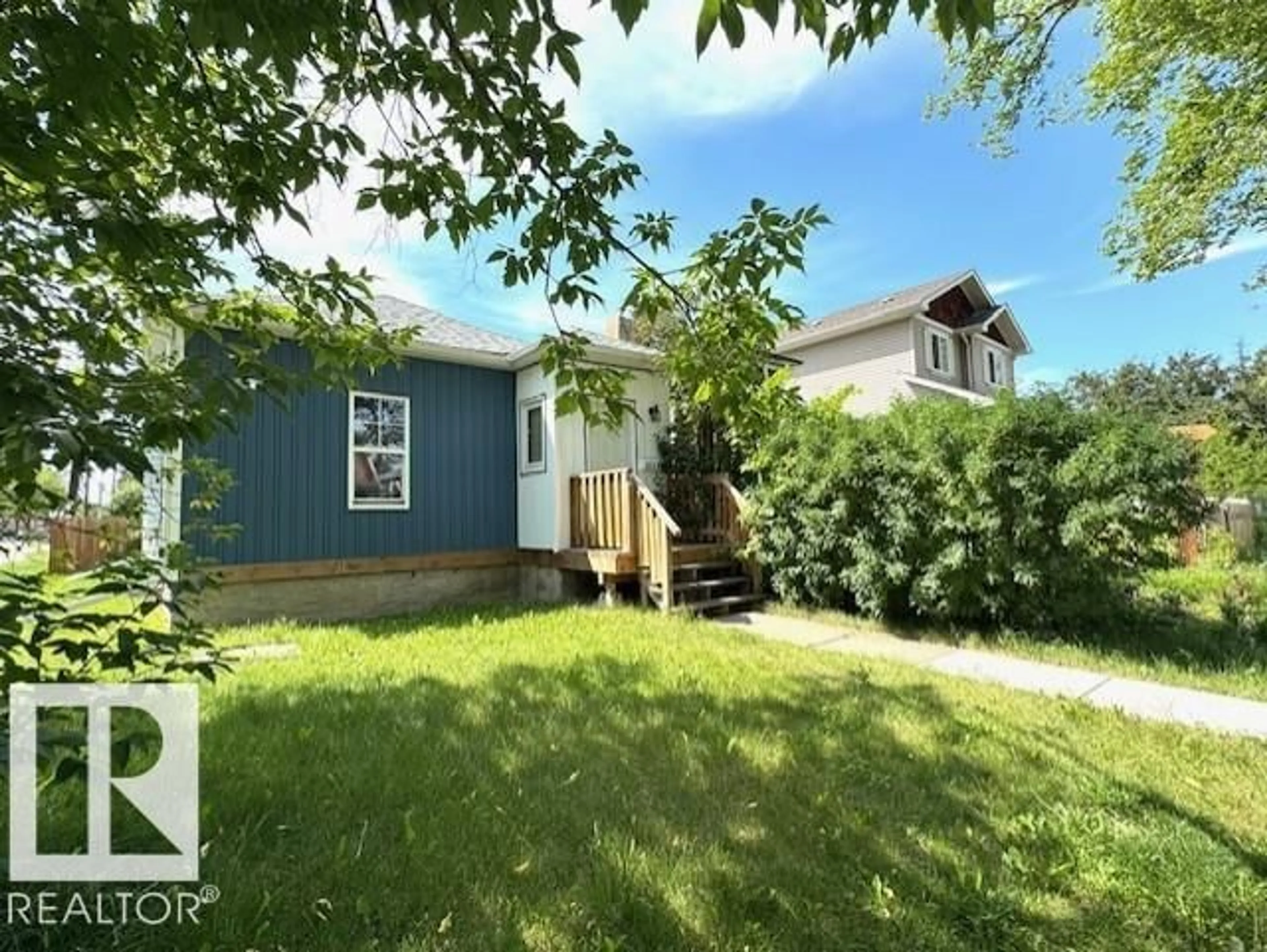 Unknown for 11202 96 ST, Edmonton Alberta T5G1S9