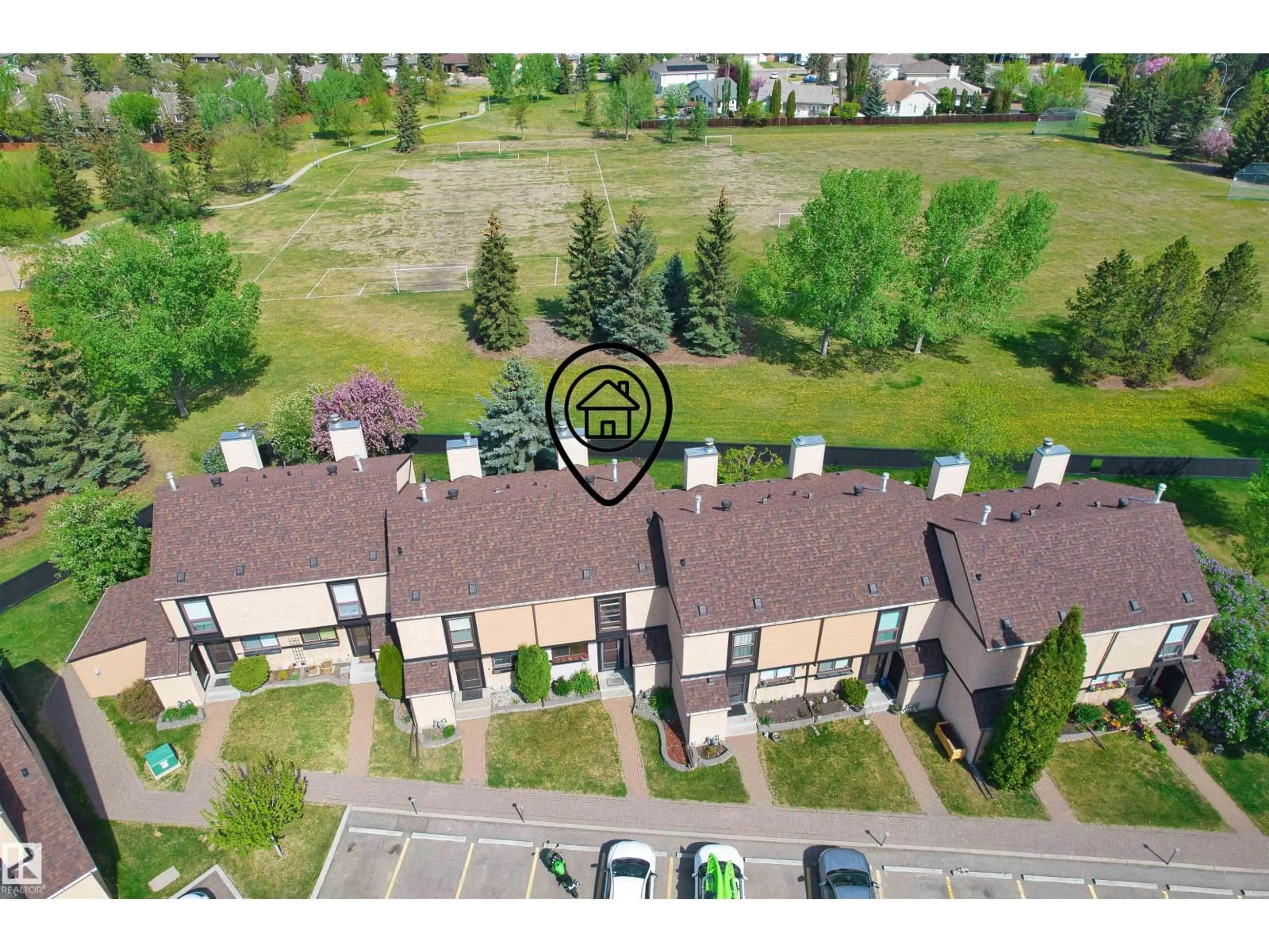 A pic from outside/outdoor area/front of a property/back of a property/a pic from drone, street for 12128 25 AV, Edmonton Alberta T6J4L4