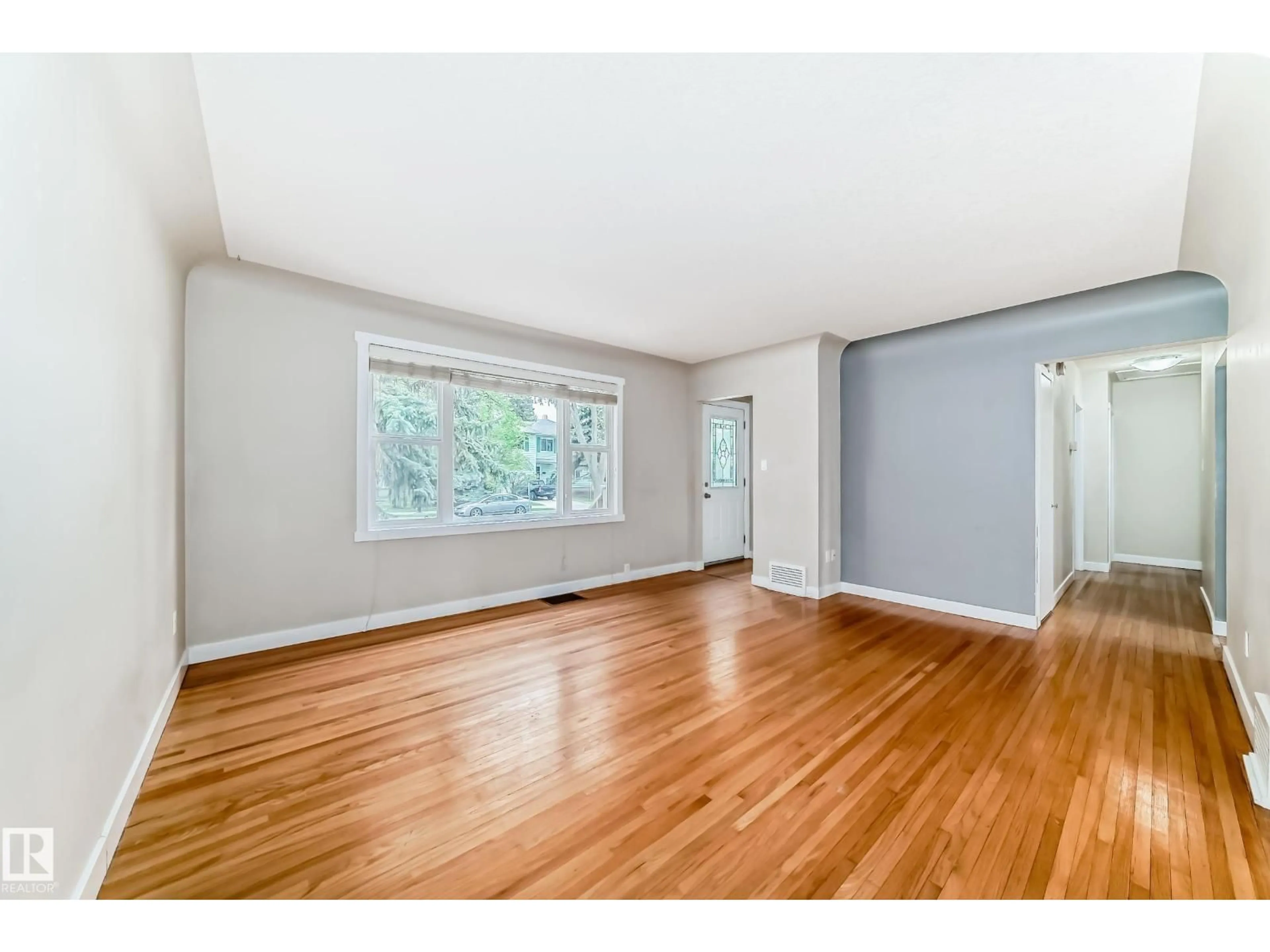 A pic of a room for 10714 135 ST NW, Edmonton Alberta T5M1J6