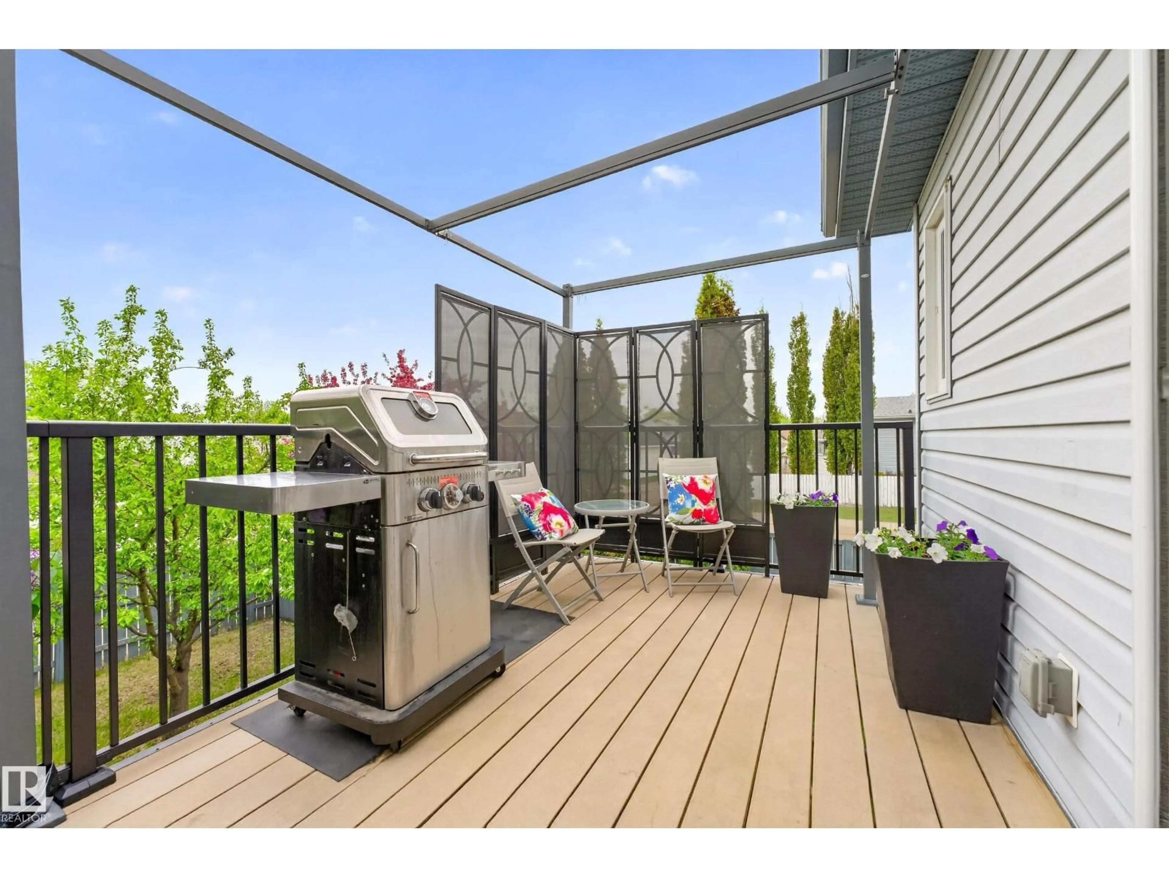 Patio, water/lake/river/ocean view for 22 DORIAN WY, Sherwood Park Alberta T8H1Y2