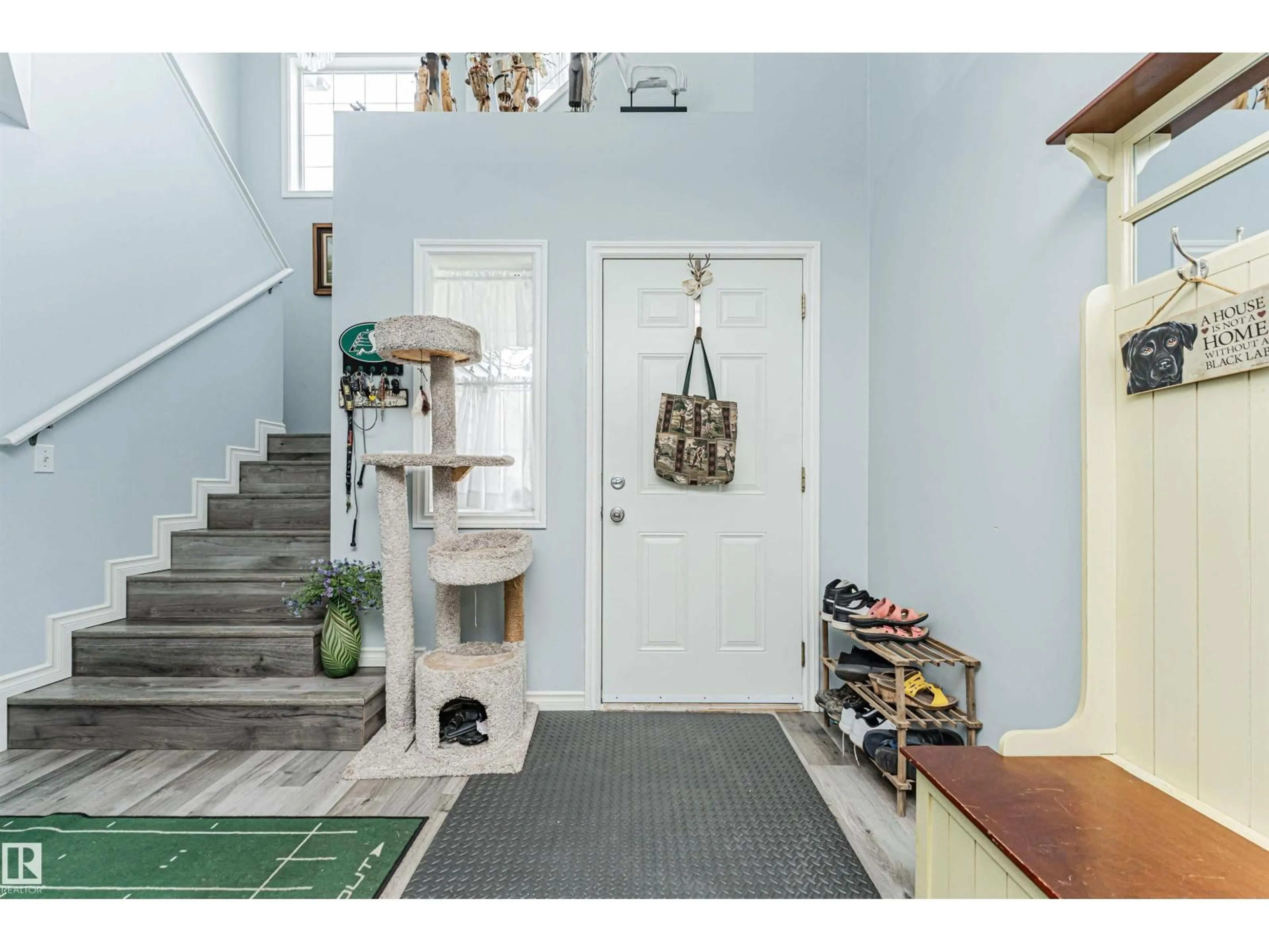 Indoor entryway for 9 LANGLEY CR, Spruce Grove Alberta T7X4A7