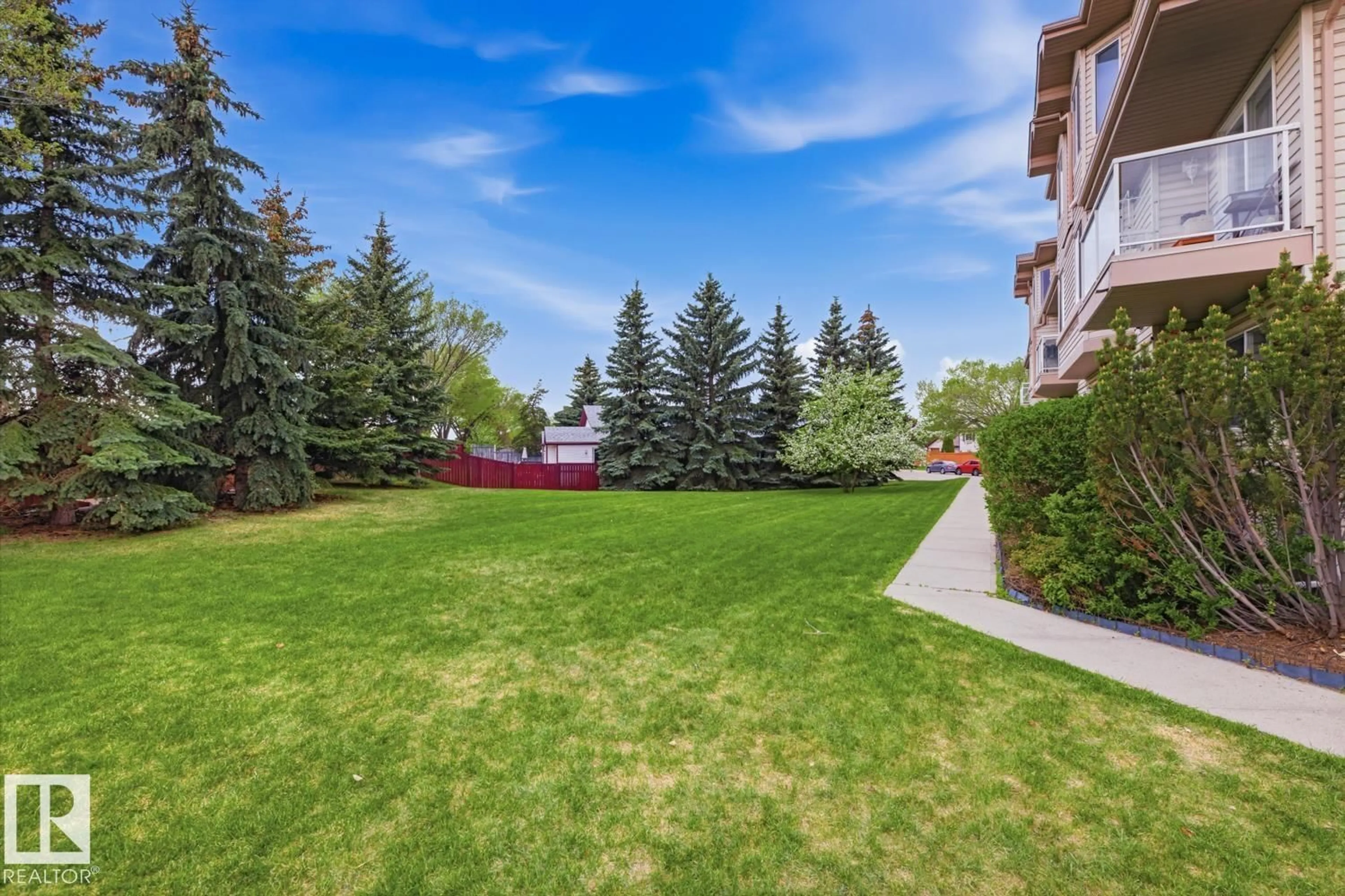 Patio, mountain view for #6 - 2505 42 ST, Edmonton Alberta T6L7G8