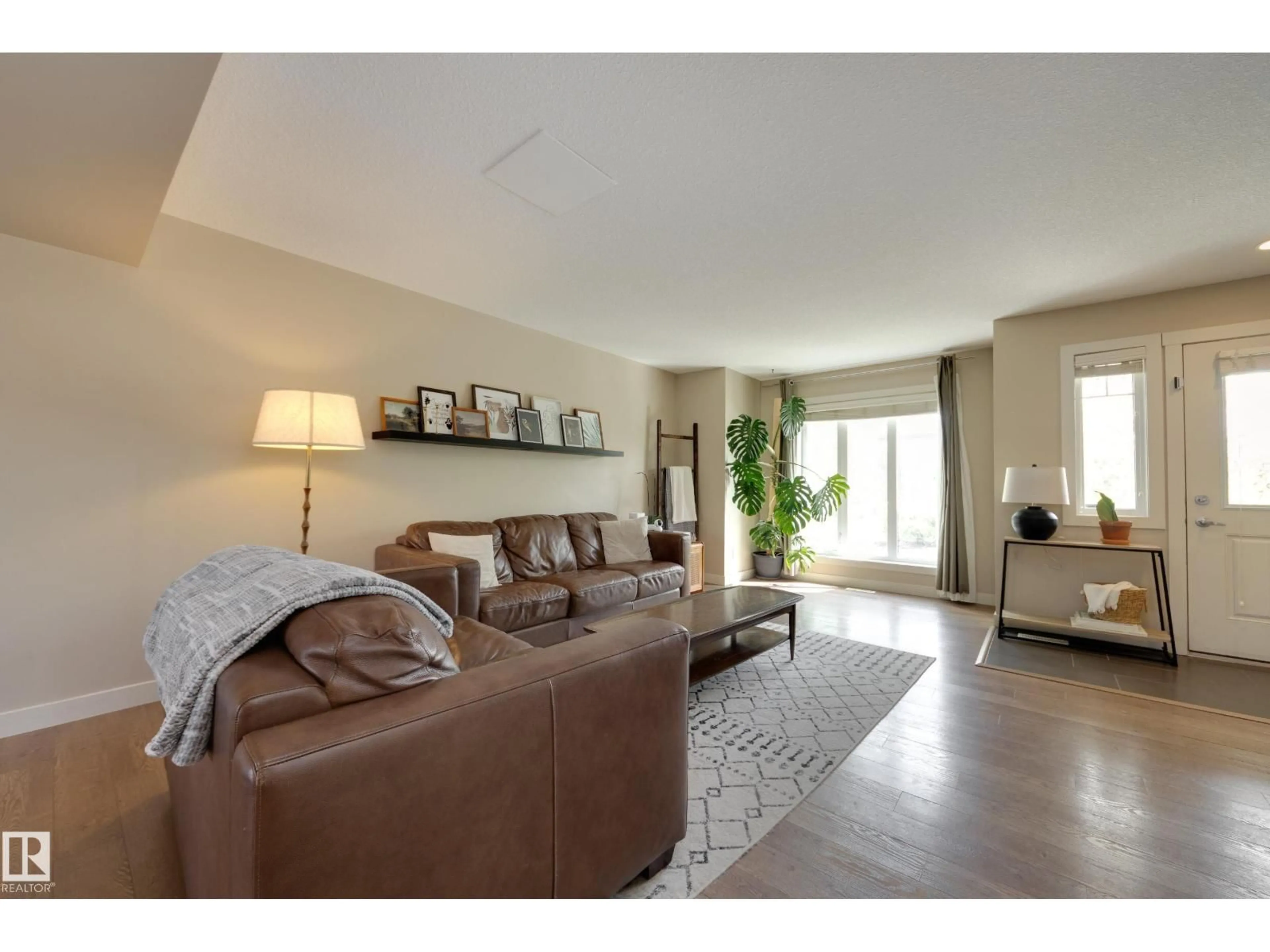 Living room with furniture, unknown for 434 CHAPPELLE DR, Edmonton Alberta T6W0Z4