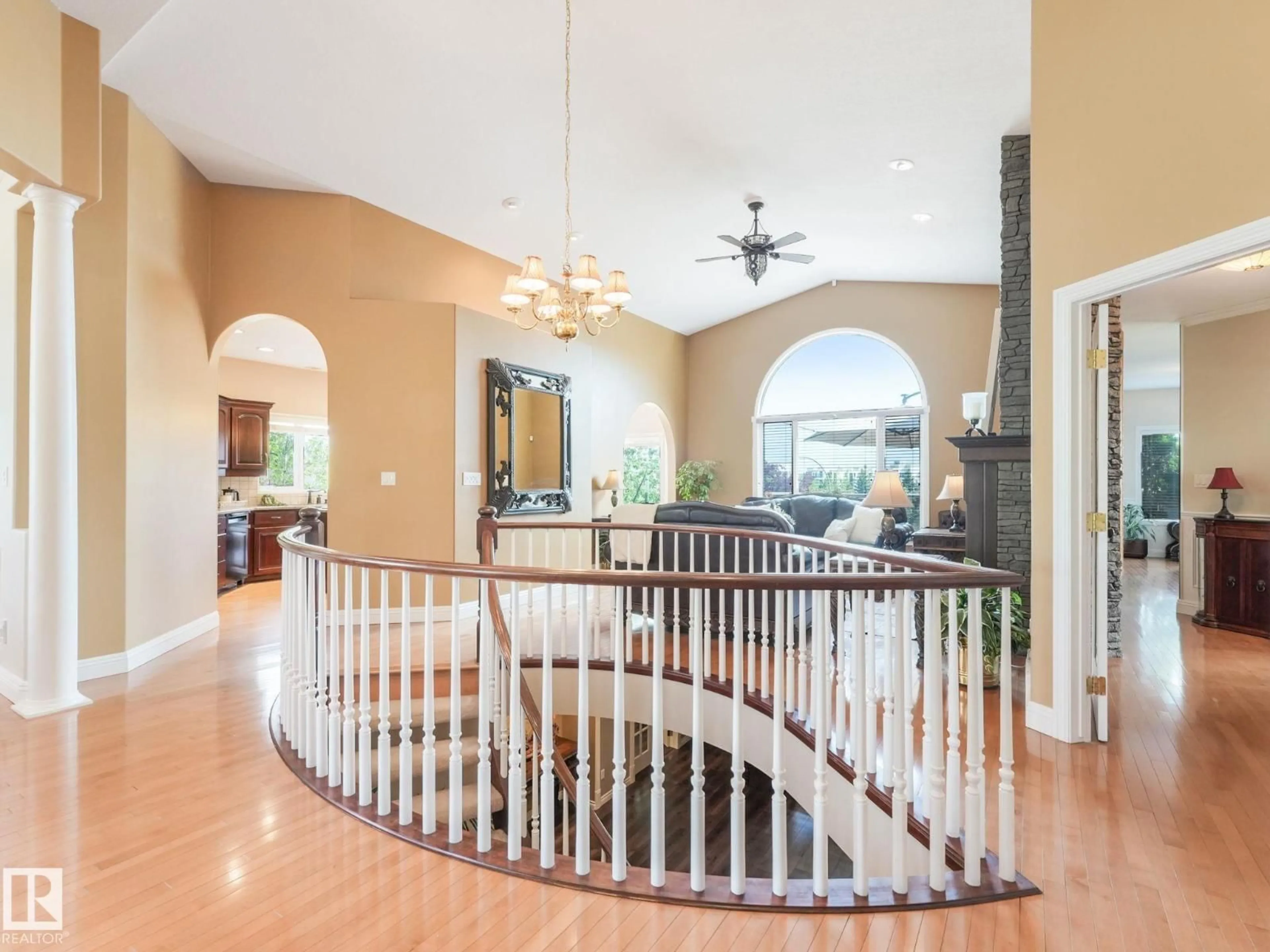 Indoor foyer for 2 EVEREST CR, St. Albert Alberta T8N6E3