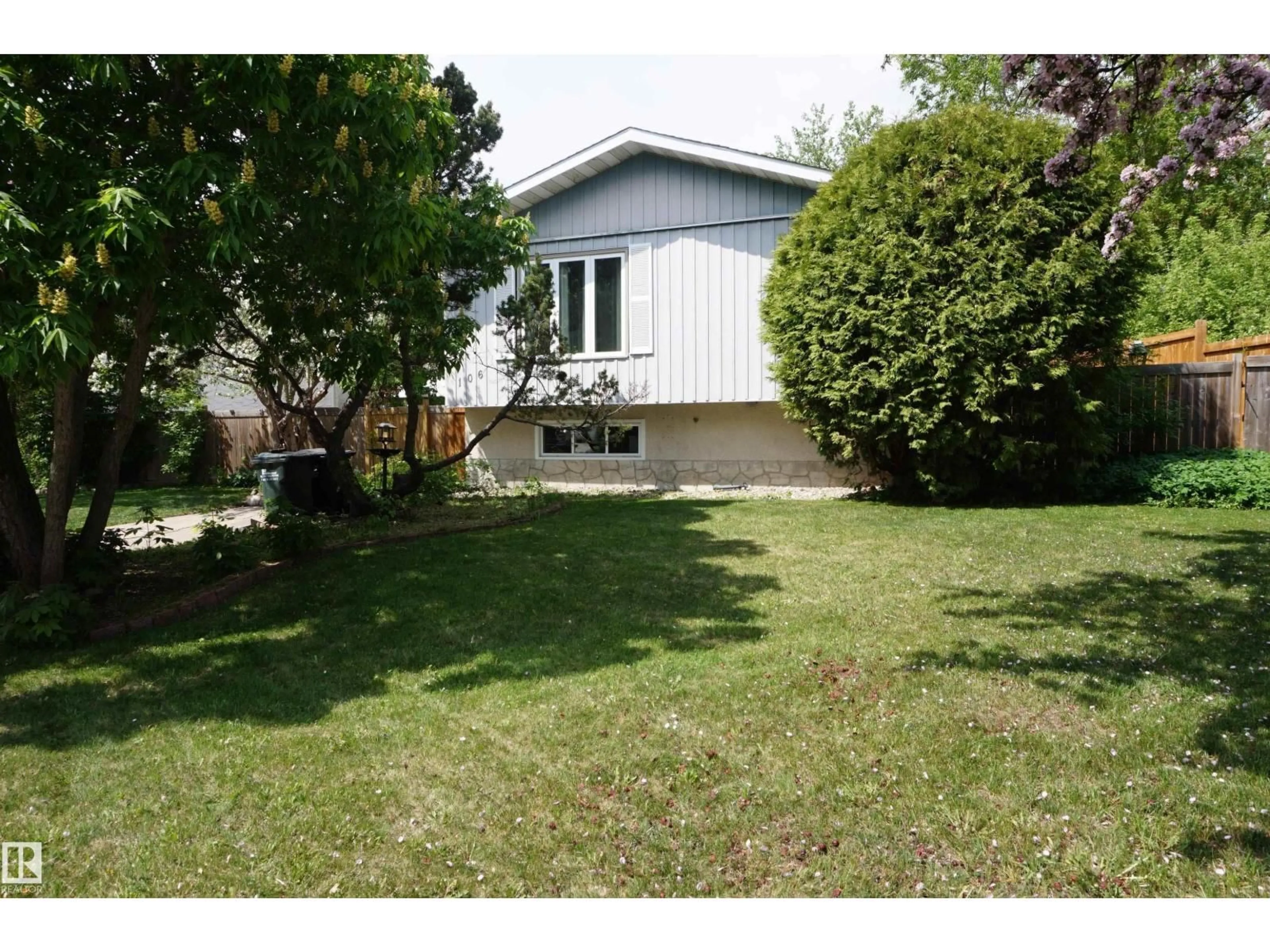 Unknown for 106 GREENGROVE AV, Sherwood Park Alberta T8A3C6
