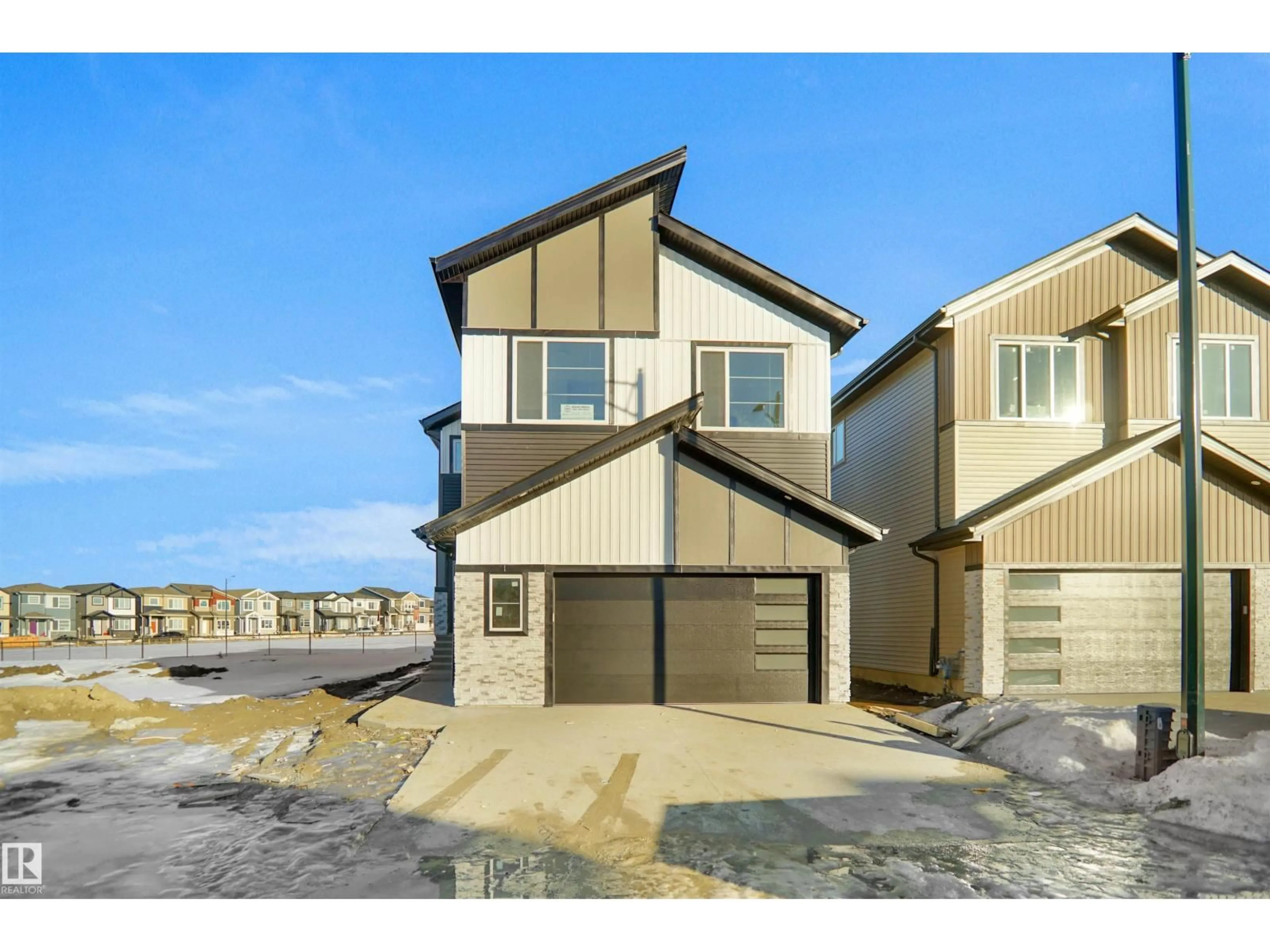 Unknown for SW - 6403 29 AVE, Edmonton Alberta T6X3M8
