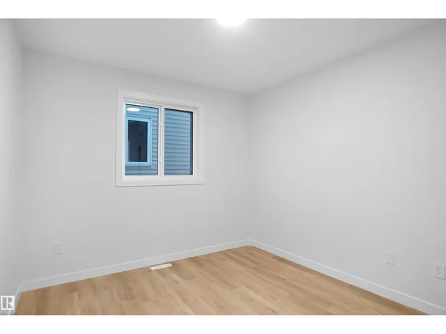 SW - 6403 29 AVE, Edmonton 3