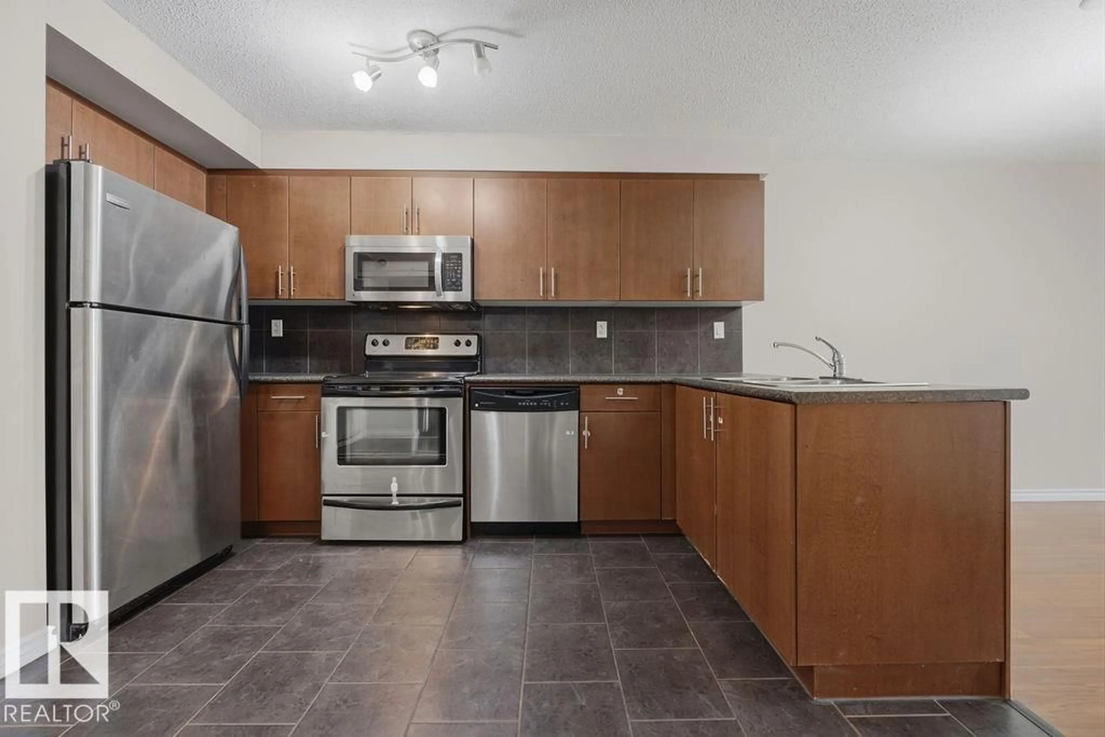 Standard kitchen, ceramic/tile floor for #204 - 10118 106 AV, Edmonton Alberta T5H0B8