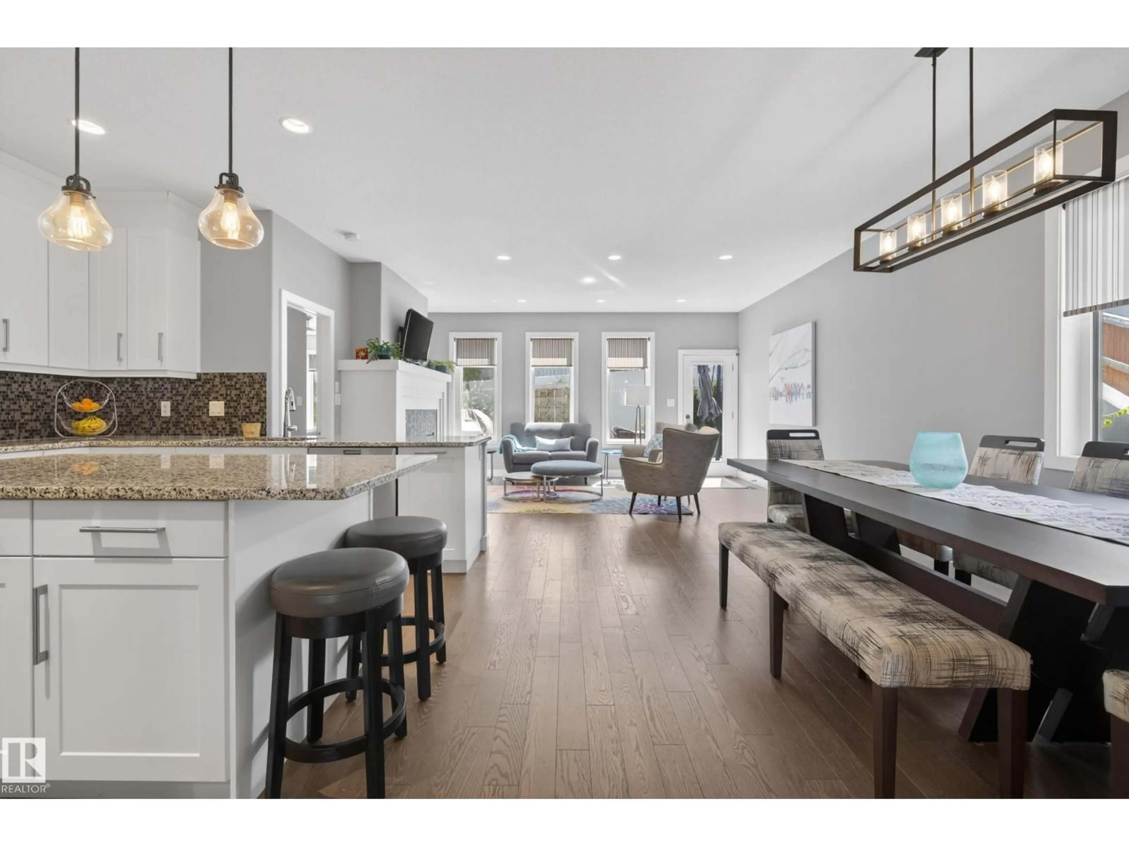 Open concept kitchen, unknown for 123 BARBURY CL, Sherwood Park Alberta T8B0B5