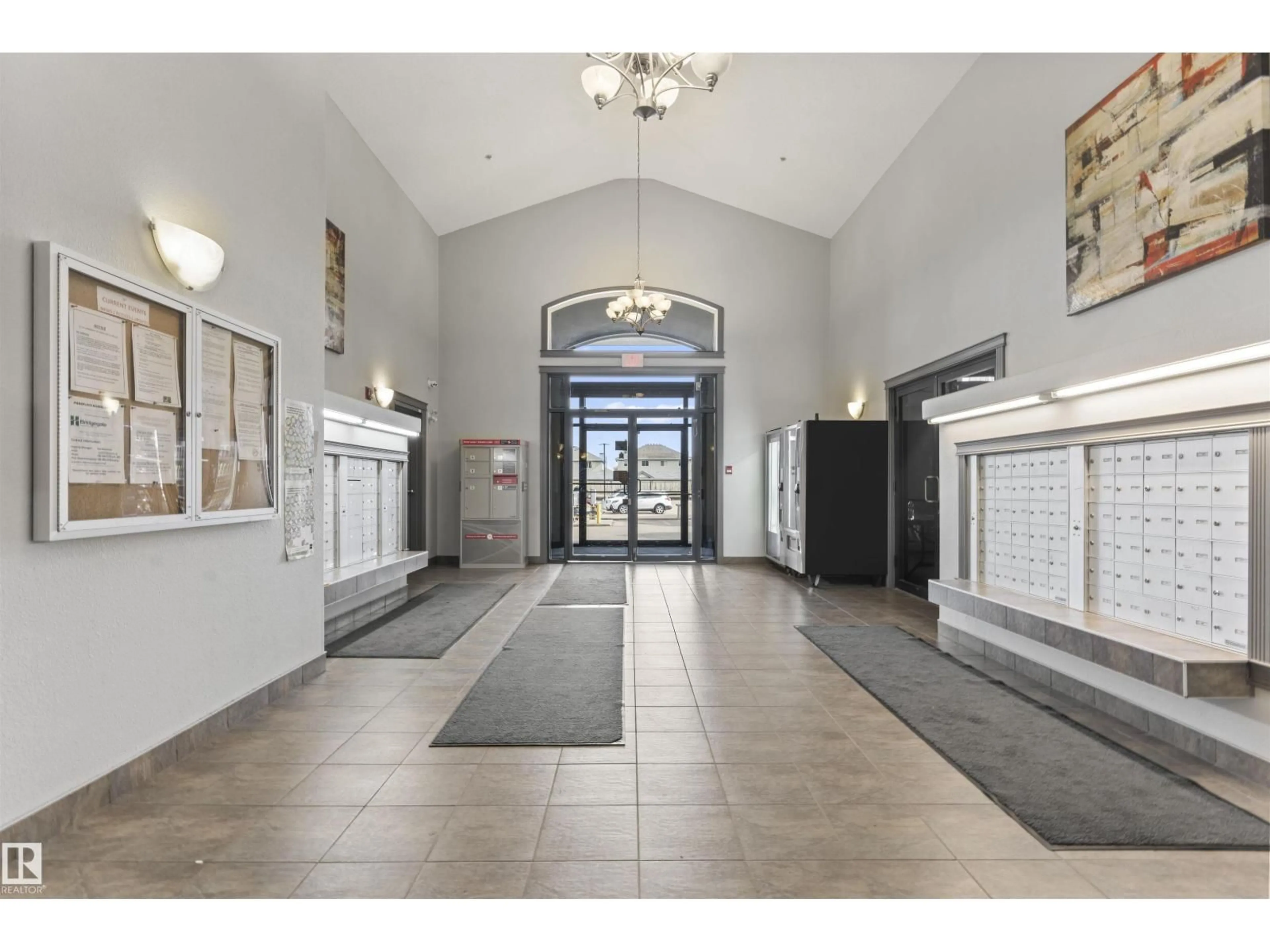 Indoor foyer for 111 - 117 EDWARDS DR, Edmonton Alberta T6X0C4