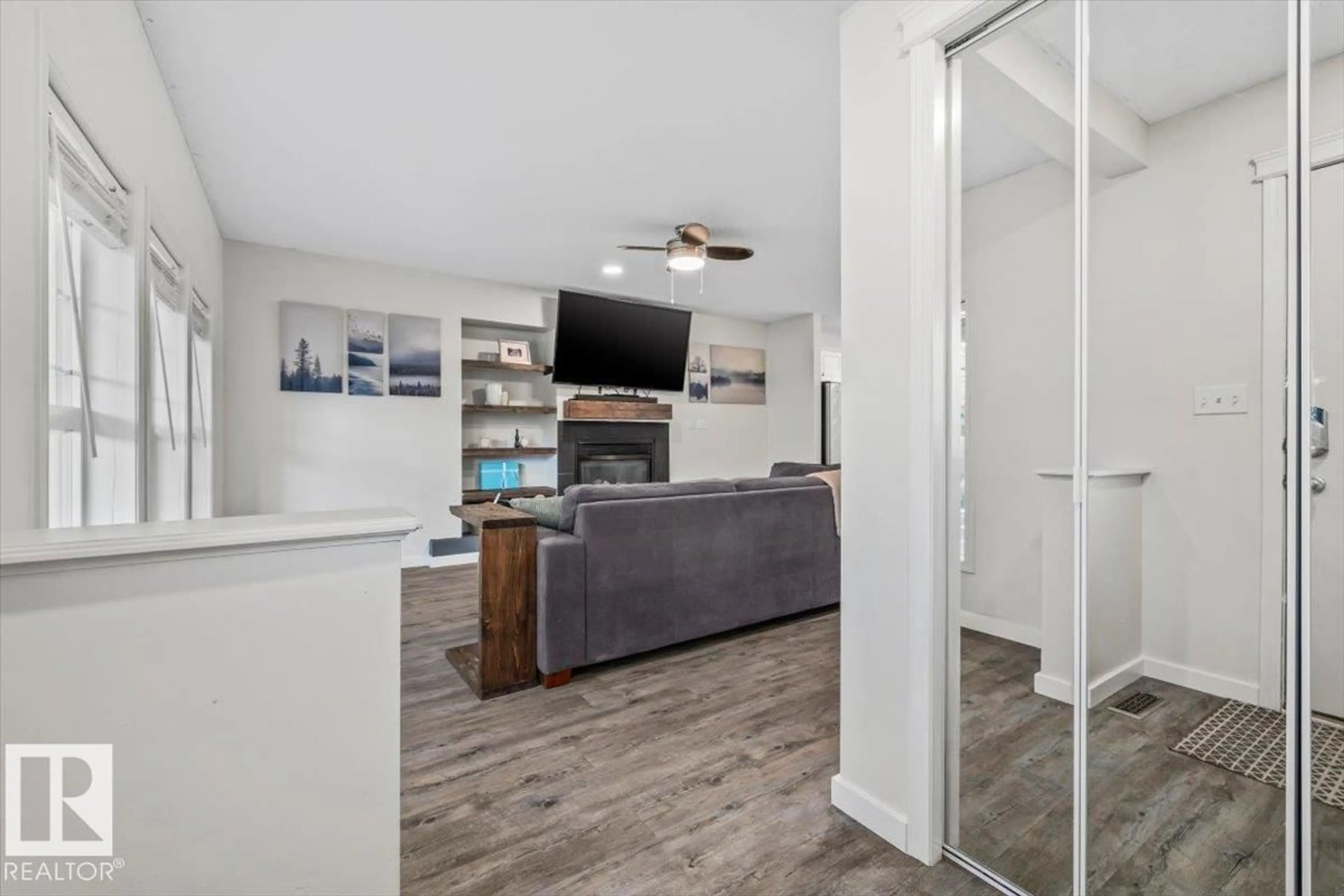 Open concept kitchen, unknown for SW - 12122 17 AV, Edmonton Alberta T6W1M1