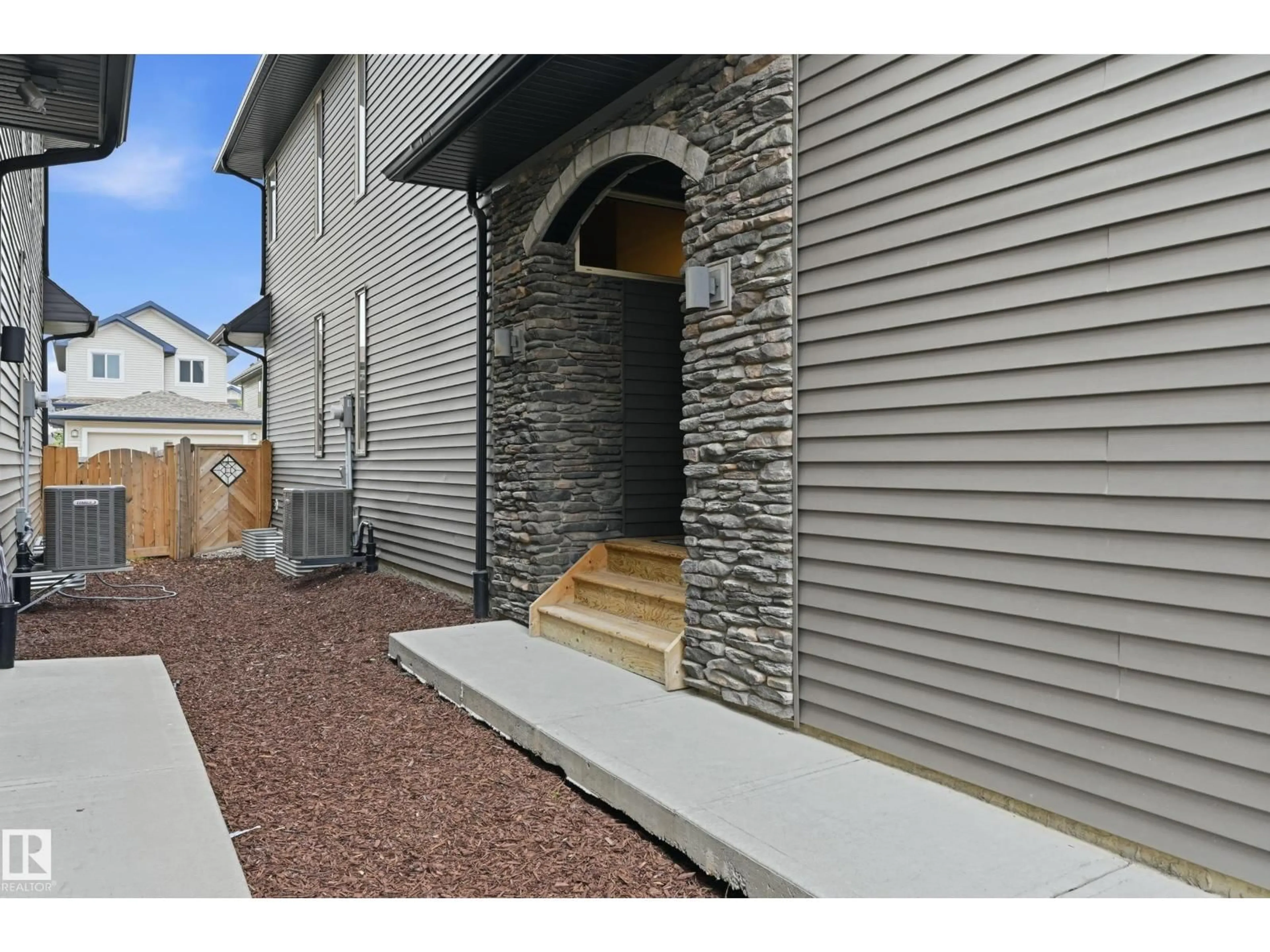 Unknown for 3252 ALLAN WY, Edmonton Alberta T6W2K3