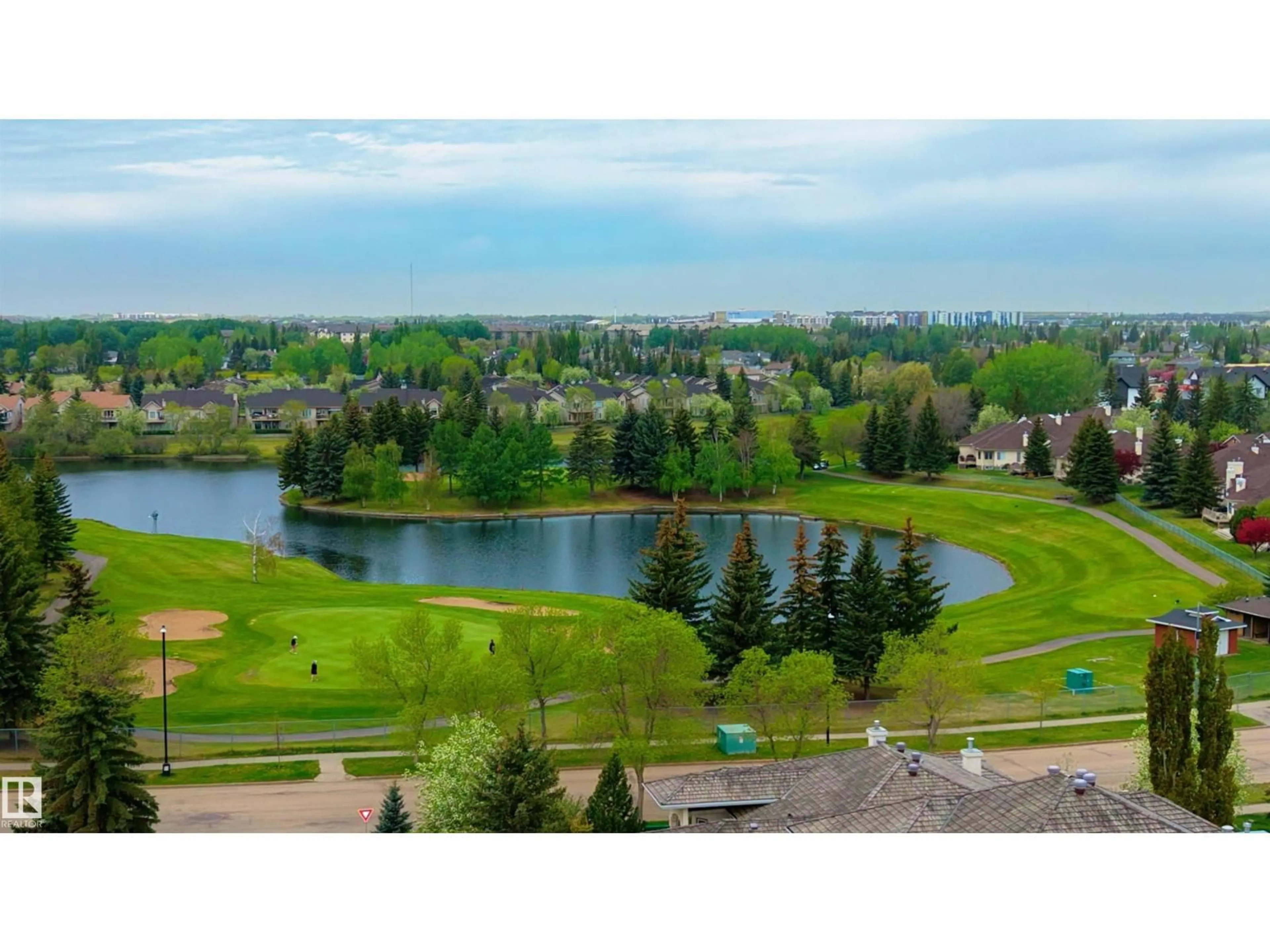 A pic from outside/outdoor area/front of a property/back of a property/a pic from drone, water/lake/river/ocean view for 520 PARDEE BA, Edmonton Alberta T5T5Y9