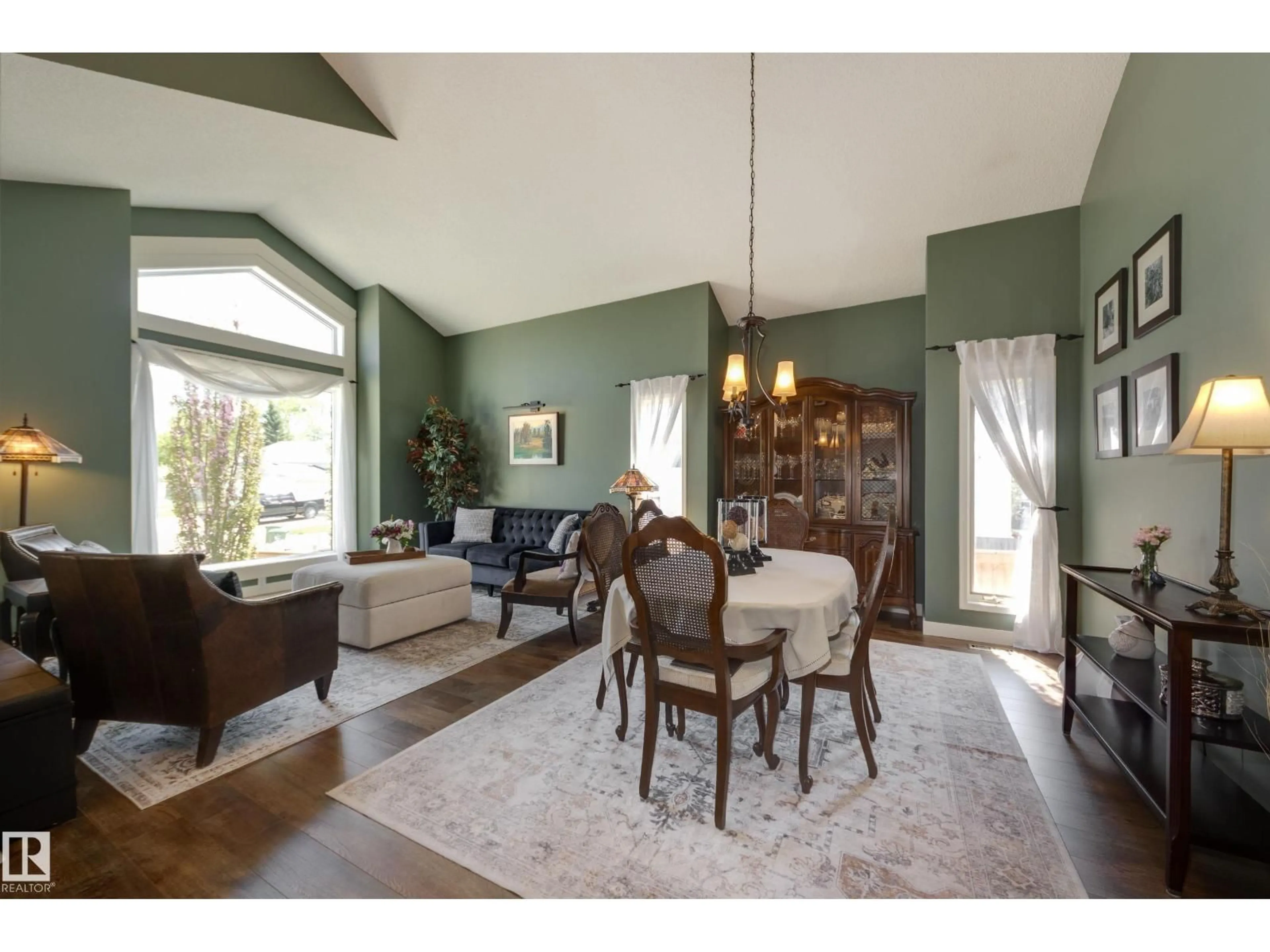 Unknown for 4806 42 ST, Beaumont Alberta T4X1H2