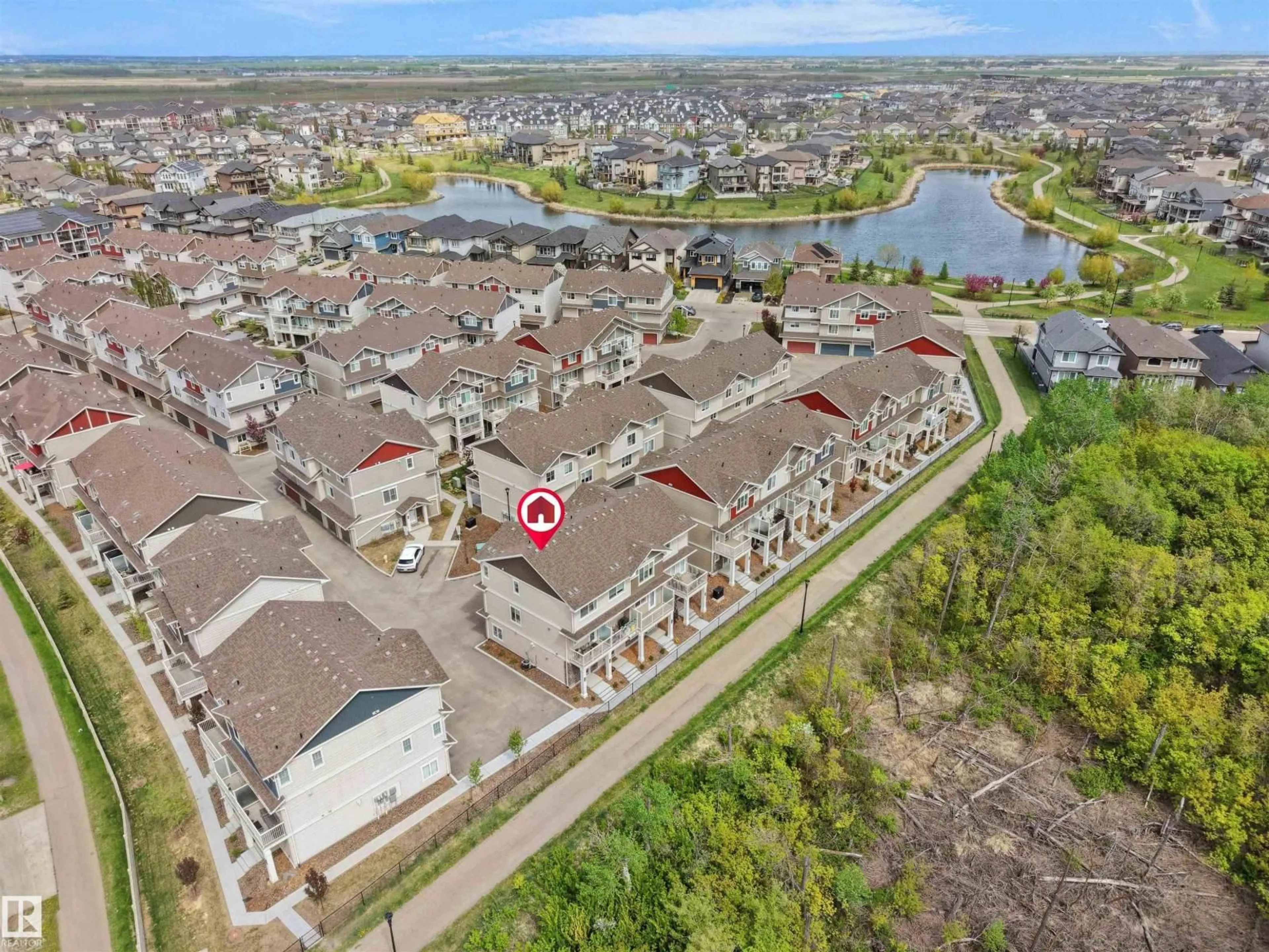 A pic from outside/outdoor area/front of a property/back of a property/a pic from drone, unknown for 49 17832 78 ST NW, Edmonton Alberta T5Z0P7