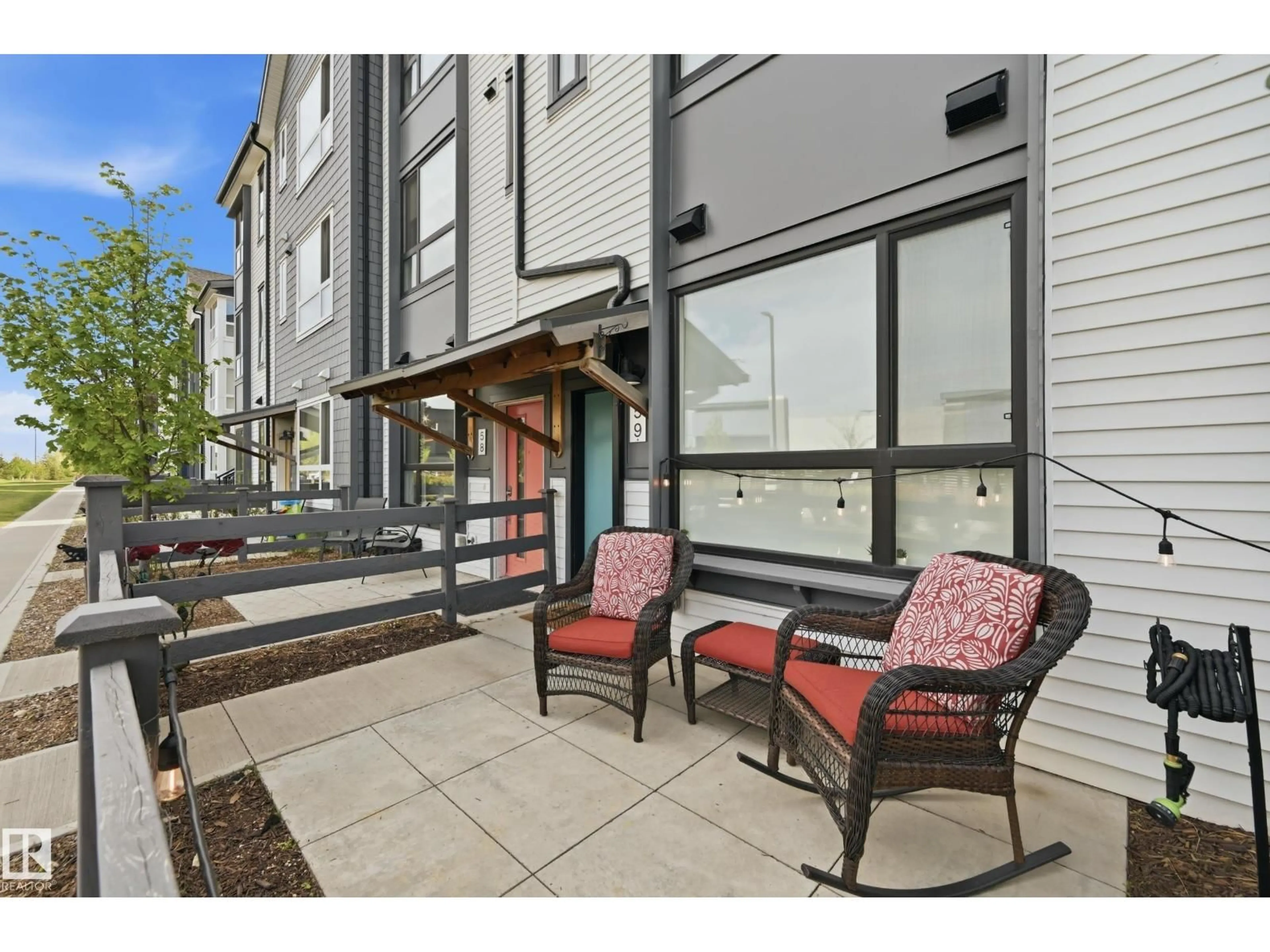 Patio, unknown for 100 - 59 JENSEN LAKES BV, St. Albert Alberta T8N7T9