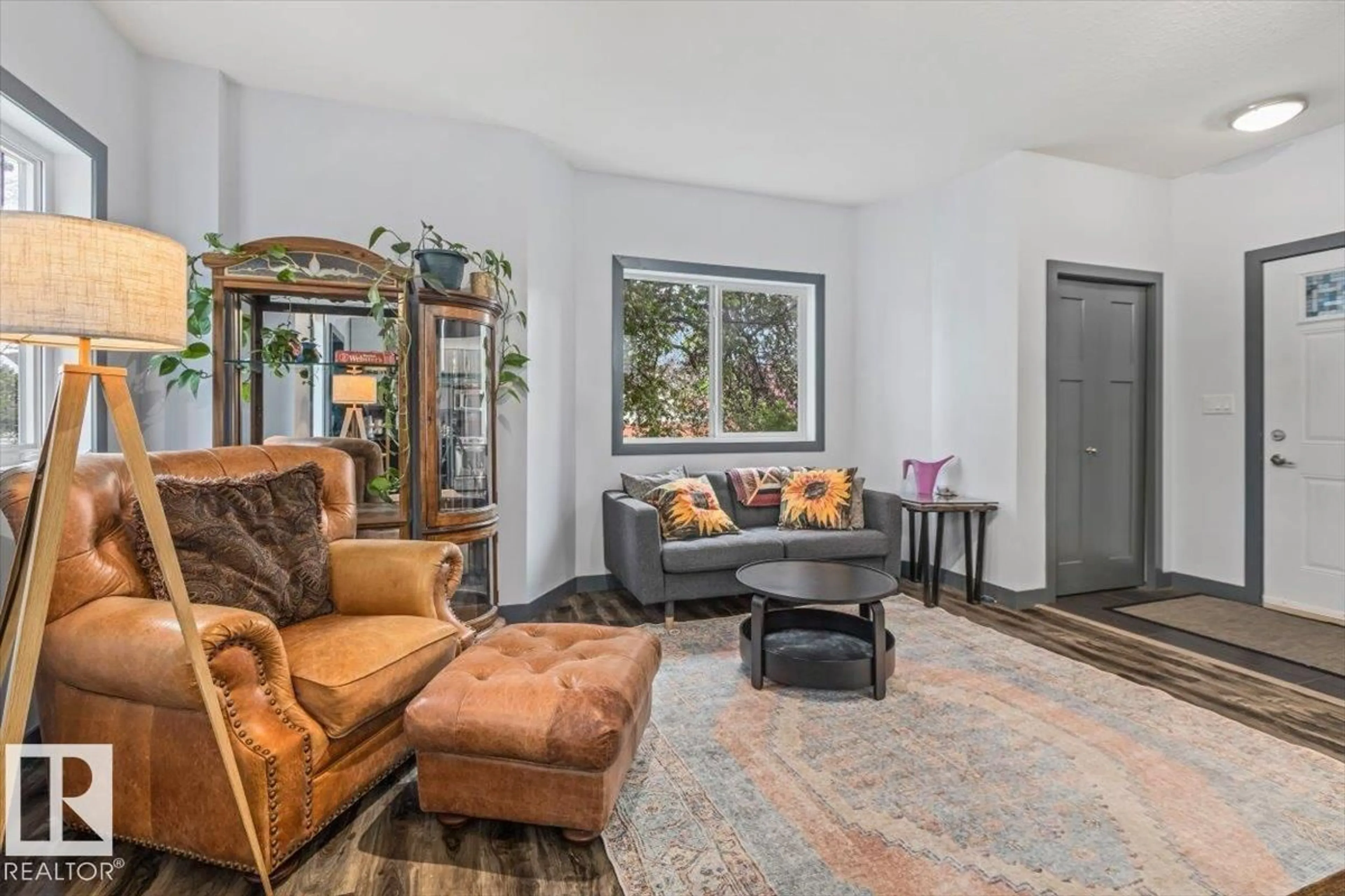 Living room with furniture, unknown for #3 - 7210 96 ST, Edmonton Alberta T6E1B3