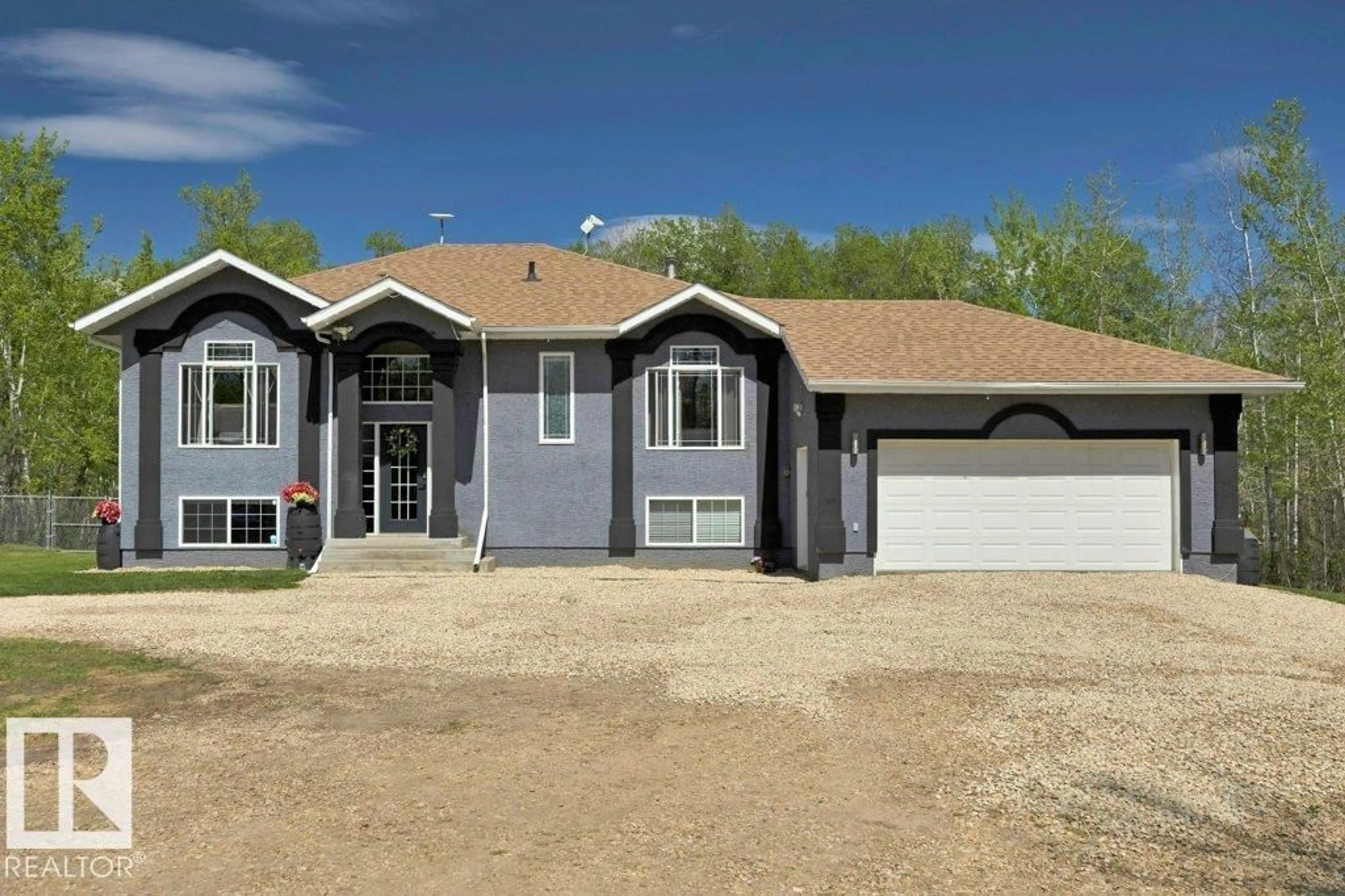 Home with vinyl exterior material, street for 24 - 50408 RANGE ROAD 203, Rural Beaver County Alberta T0B4J0