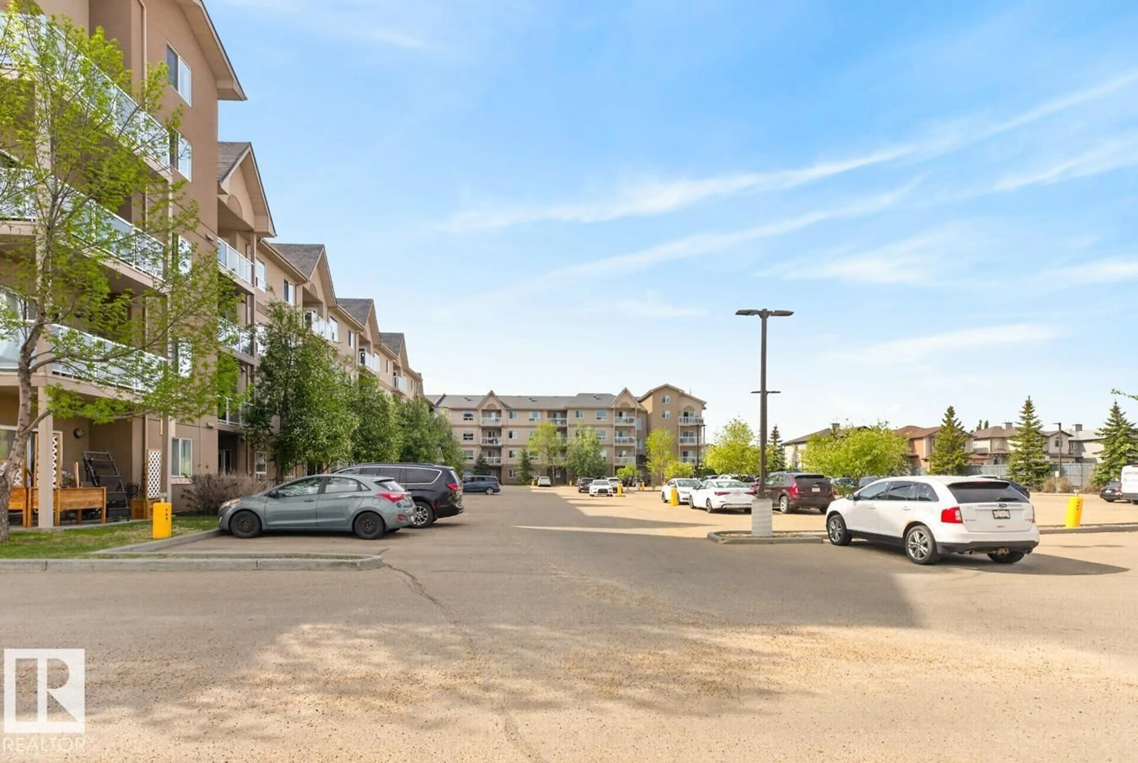 Unknown for 320 - 5005 165 AV, Edmonton Alberta T5Y0L8