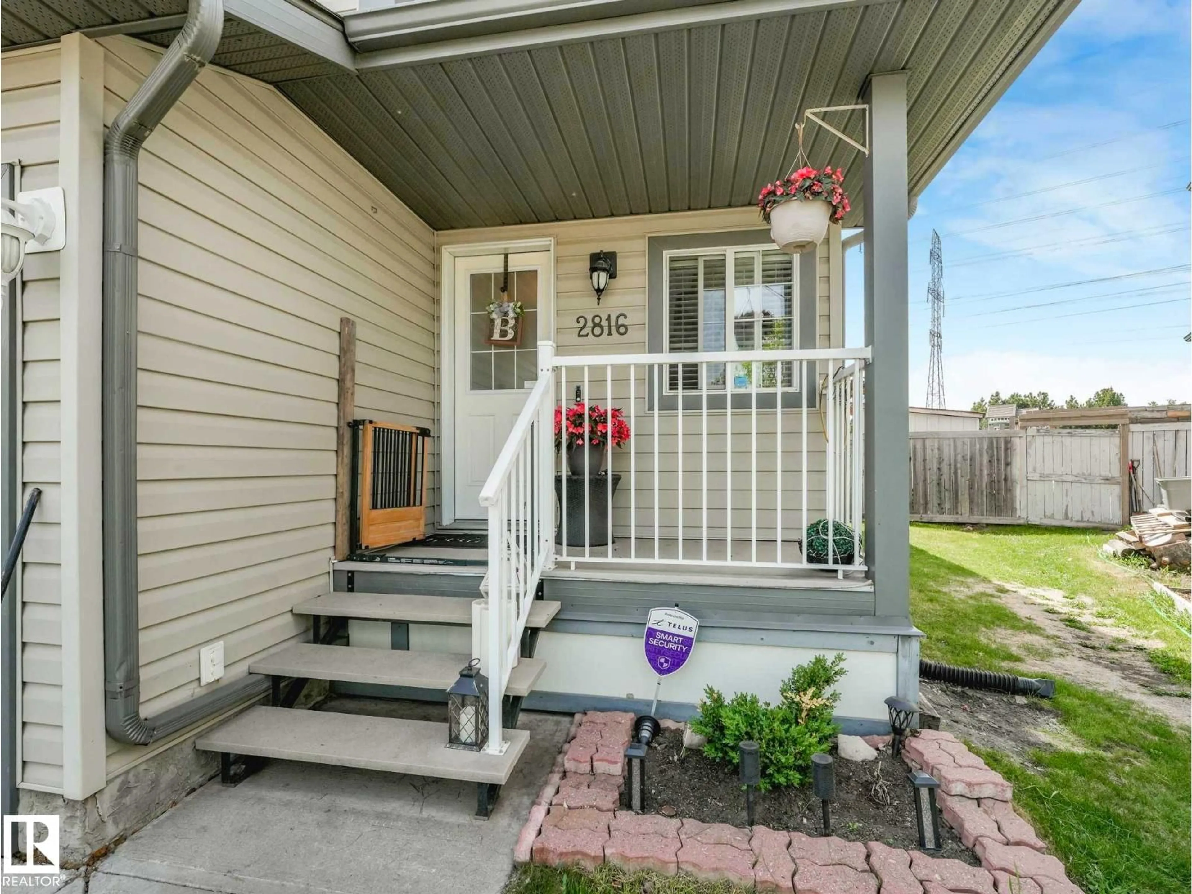 Unknown for 2816 26 ST, Edmonton Alberta T6T2A2