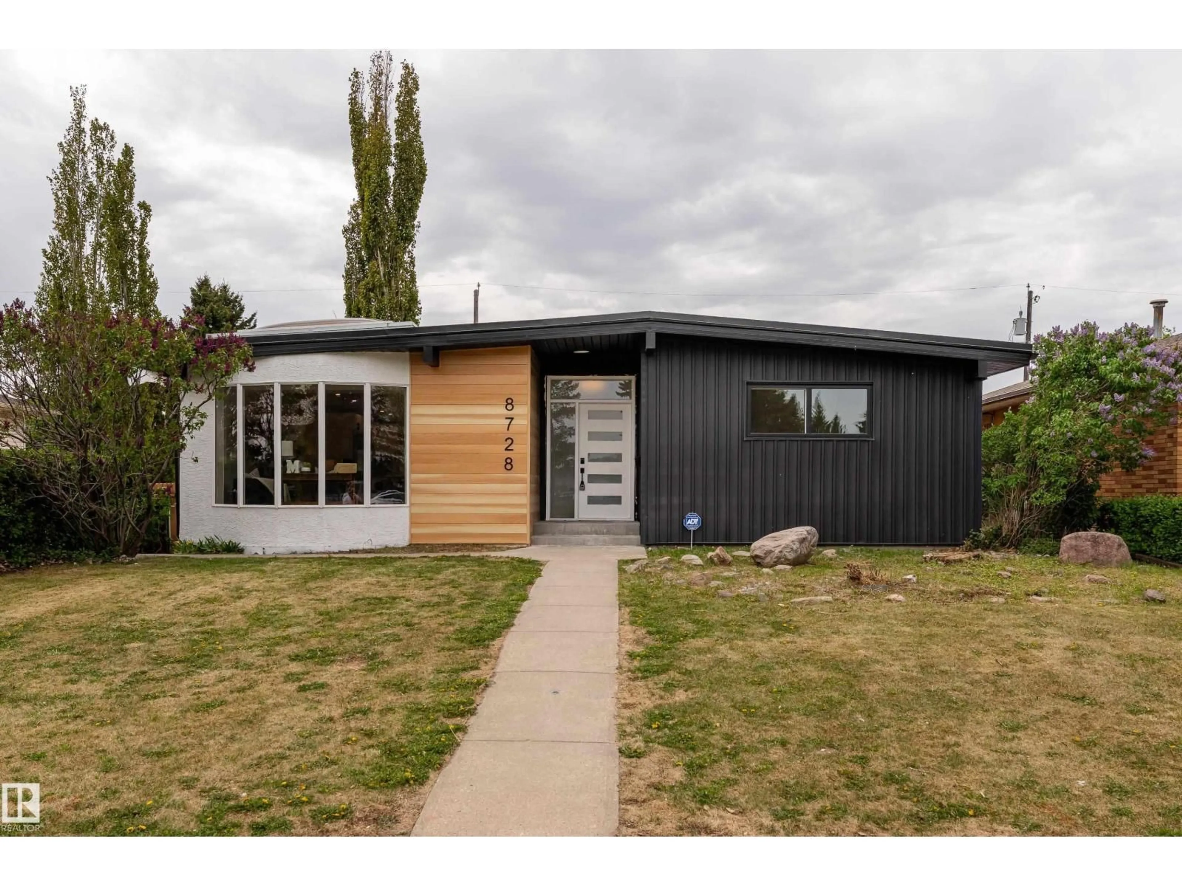 Unknown for 8728 72 ST, Edmonton Alberta T6B1Y5