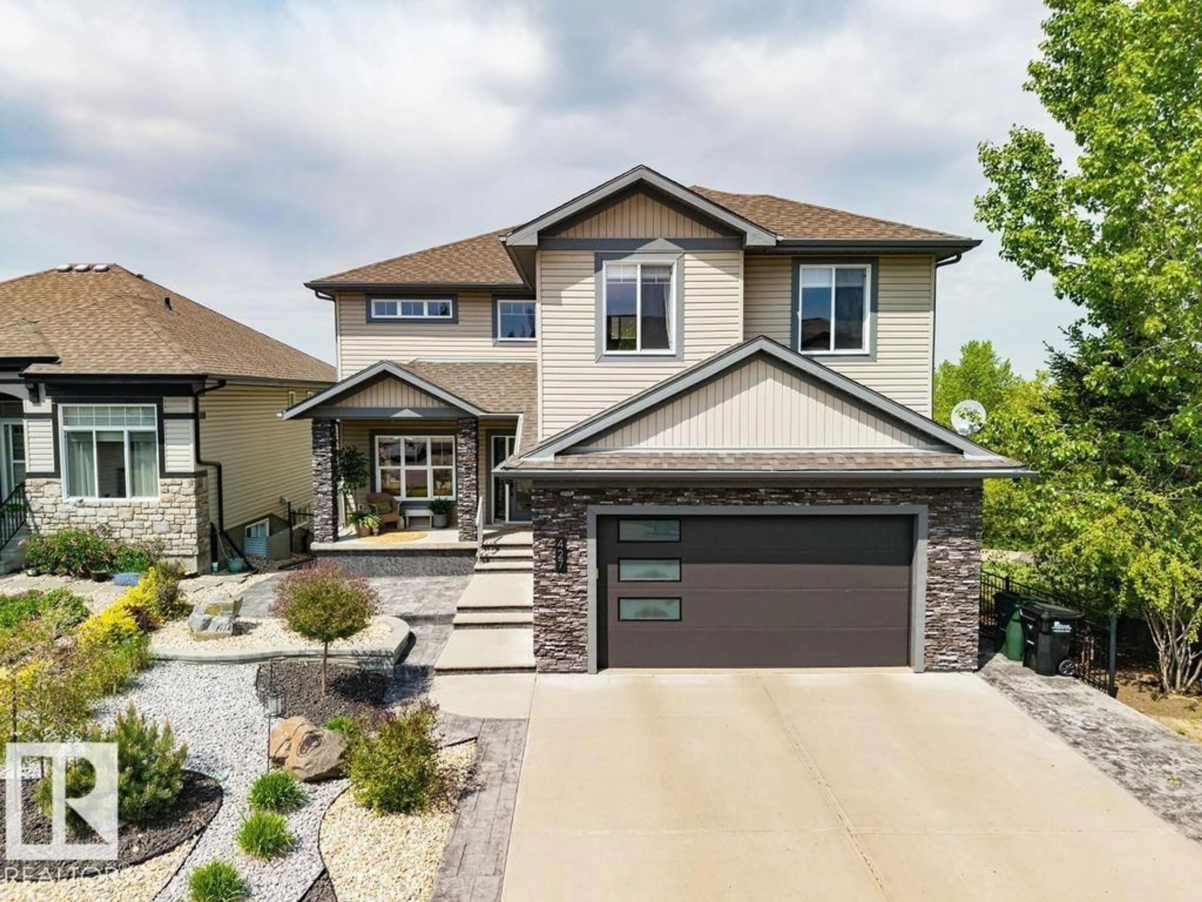 Home with brick exterior material, street for 427 CASCADE CR, Sherwood Park Alberta T8H0N1