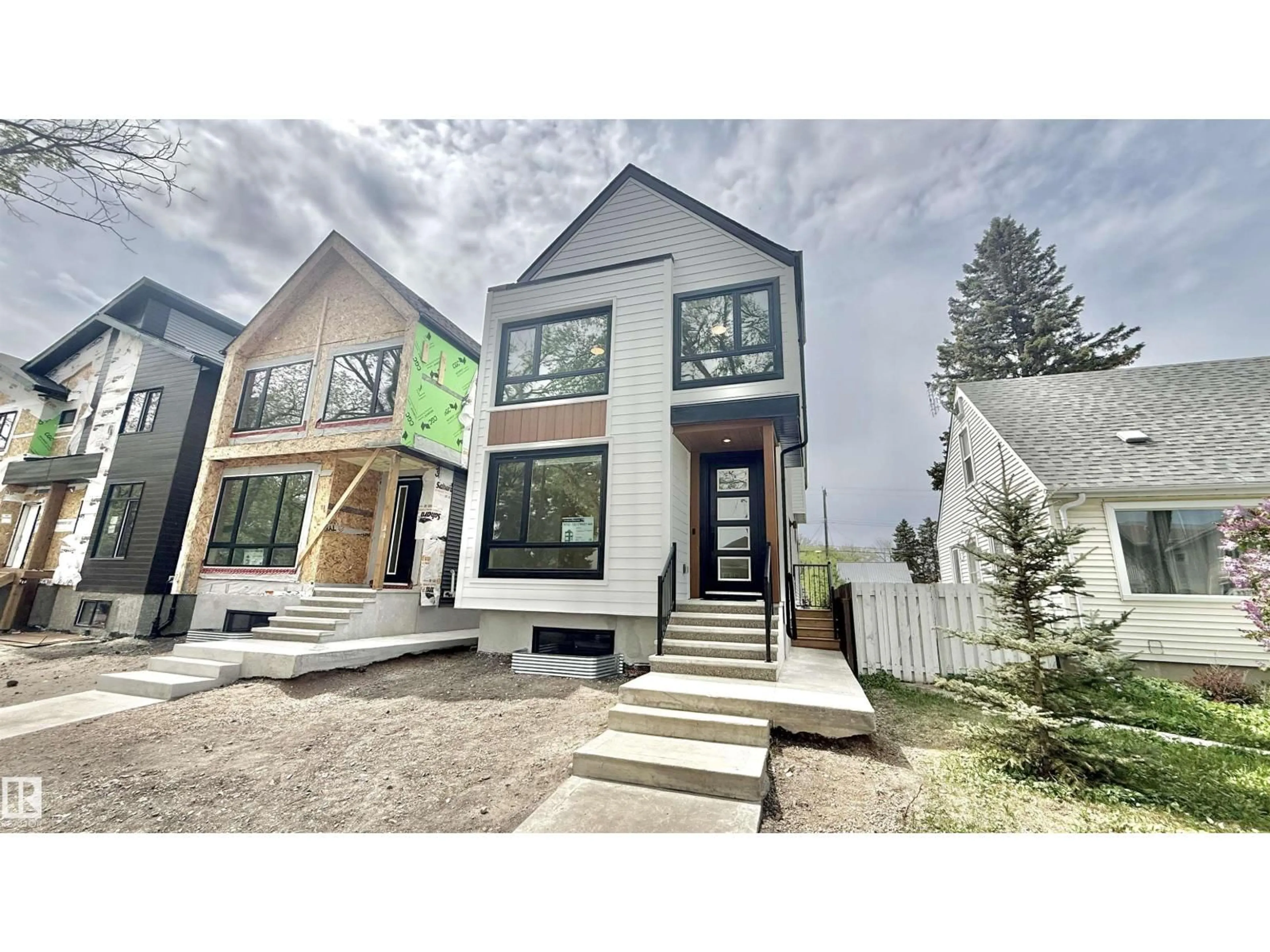 Unknown for NW - 11712 122 ST, Edmonton Alberta T5M0C3